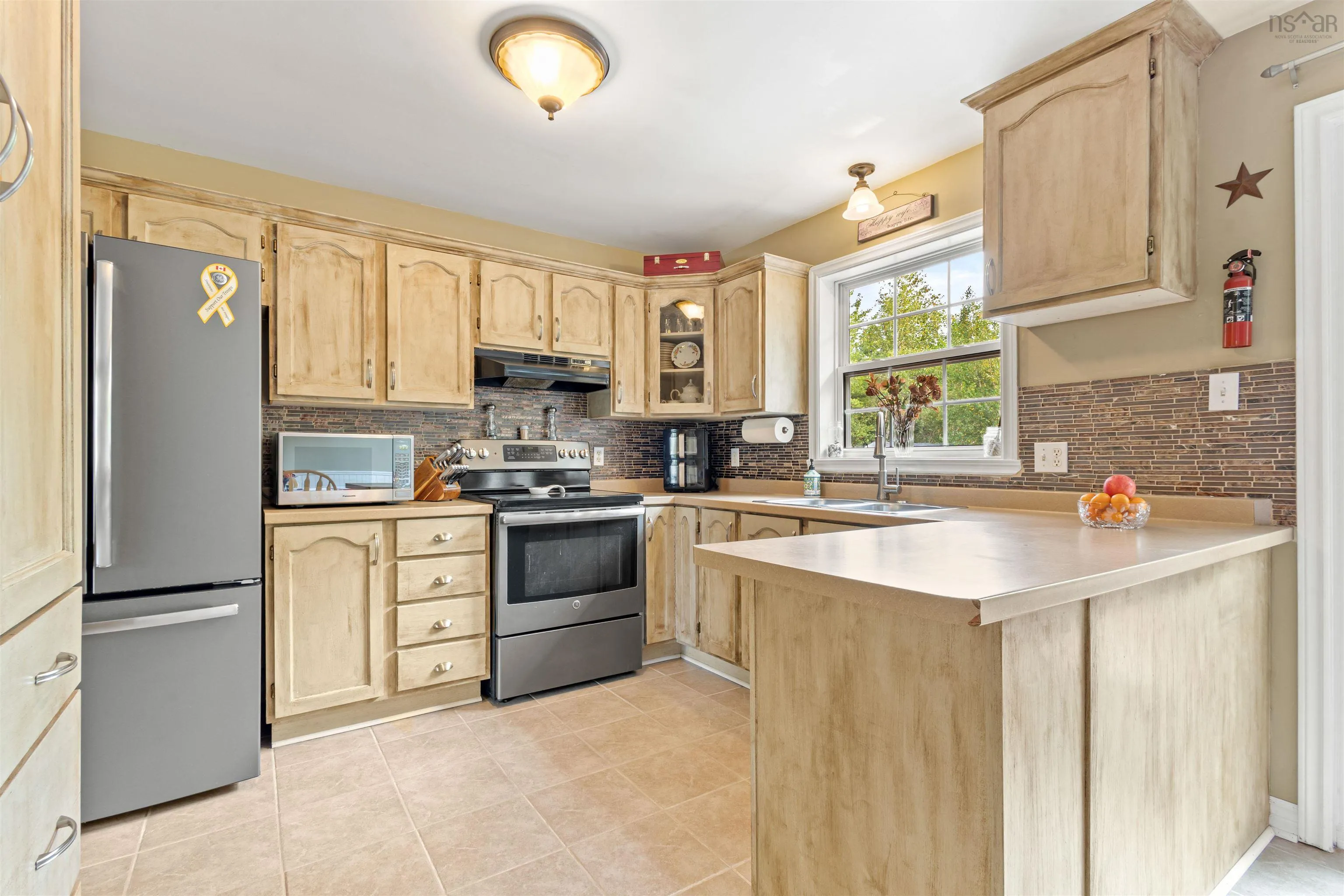 76 Poplar Drive, Lantz, NS B2S 1X3, 4 Bedrooms Bedrooms, ,2 BathroomsBathrooms,Residential,For Sale,Poplar,202520730