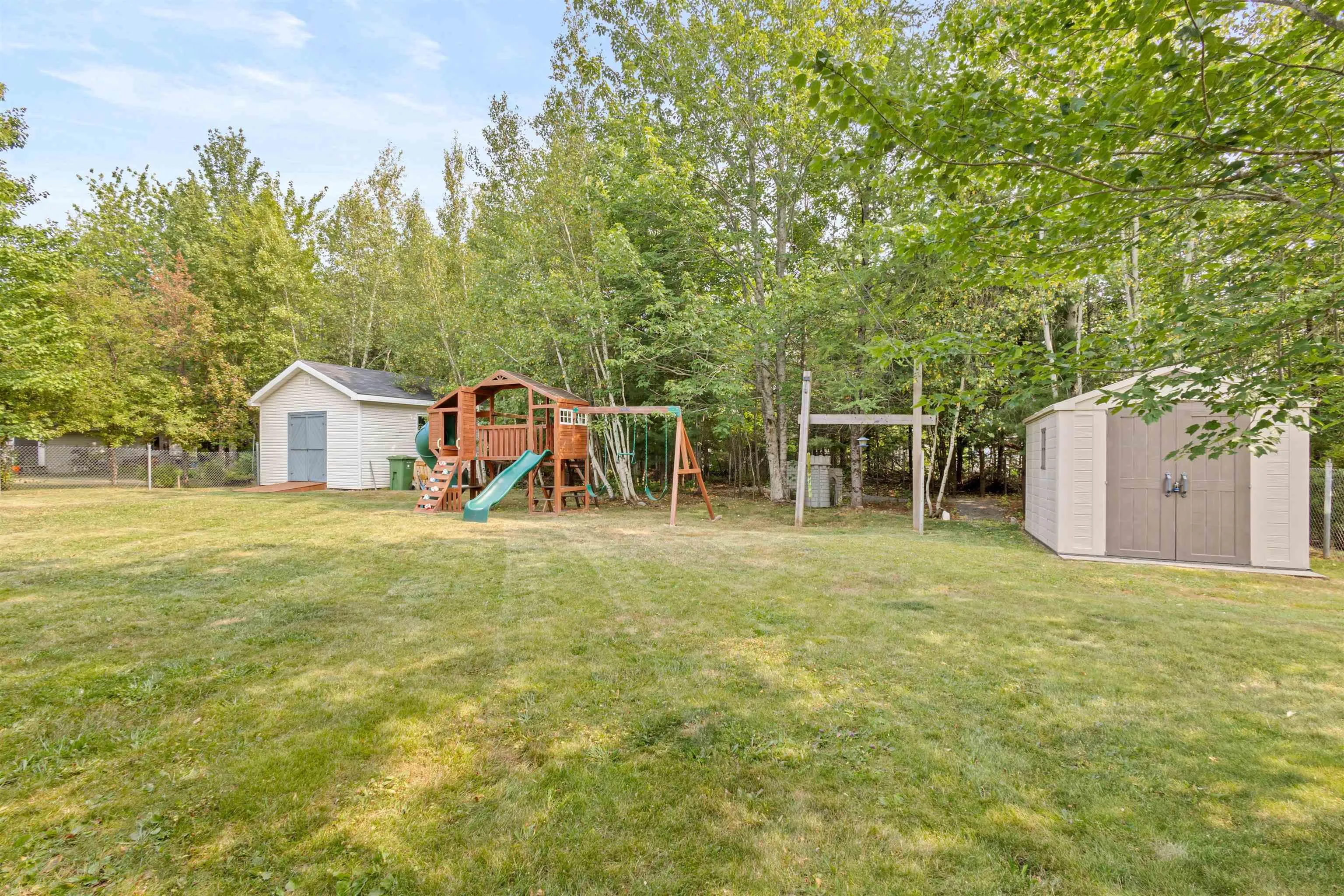 76 Poplar Drive, Lantz, NS B2S 1X3, 4 Bedrooms Bedrooms, ,2 BathroomsBathrooms,Residential,For Sale,Poplar,202520730
