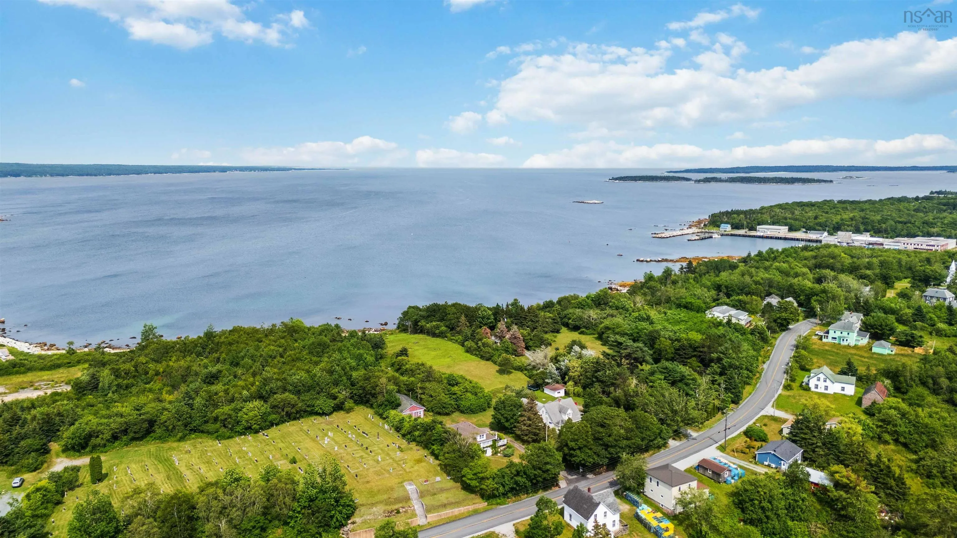 291 Central Port Mouton Road, Port Mouton, NS B0T 1T0, 3 Bedrooms Bedrooms, ,1 BathroomBathrooms,Residential,For Sale,Central Port Mouton,202518410