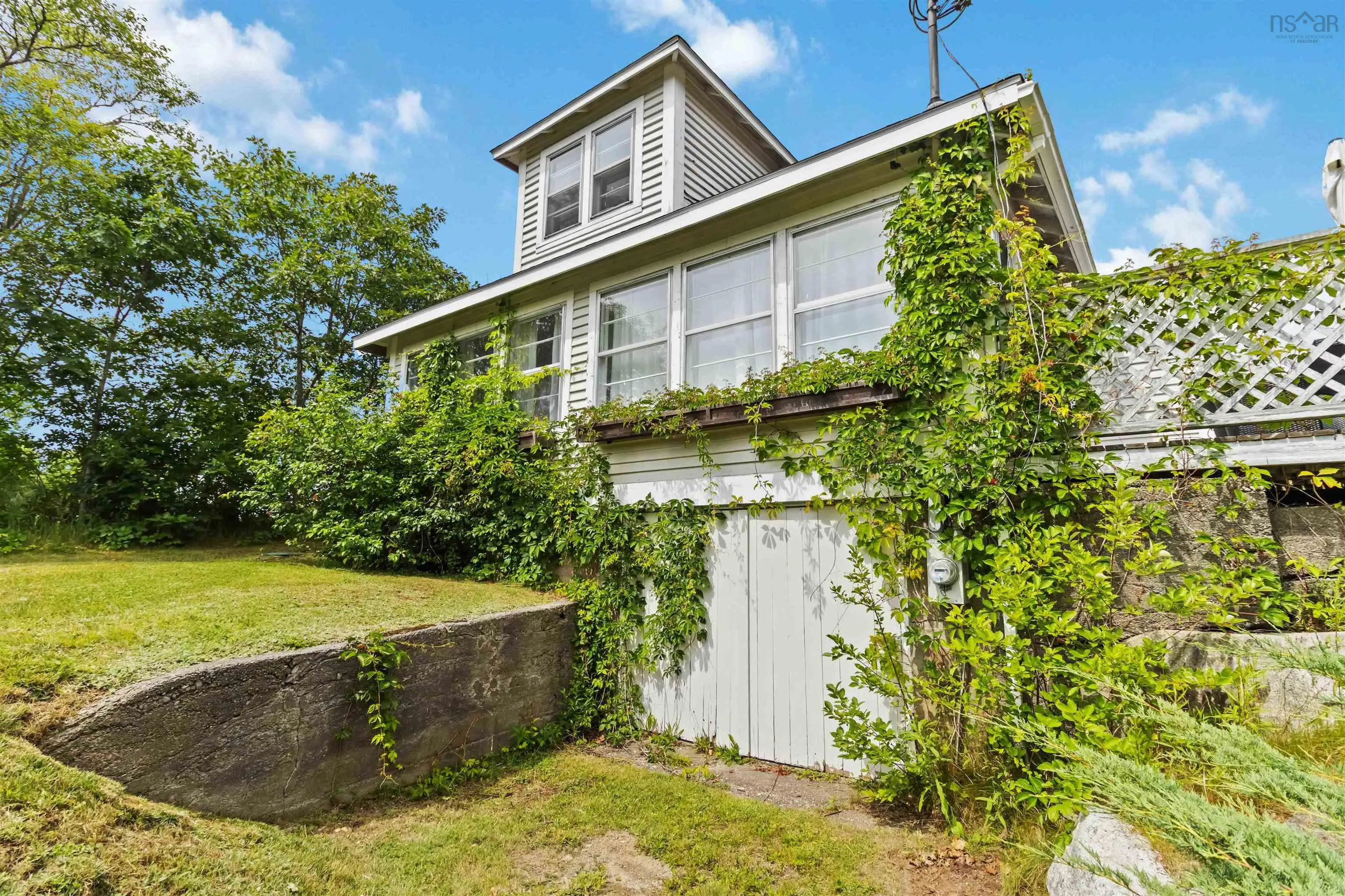 291 Central Port Mouton Road, Port Mouton, NS B0T 1T0, 3 Bedrooms Bedrooms, ,1 BathroomBathrooms,Residential,For Sale,Central Port Mouton,202518410