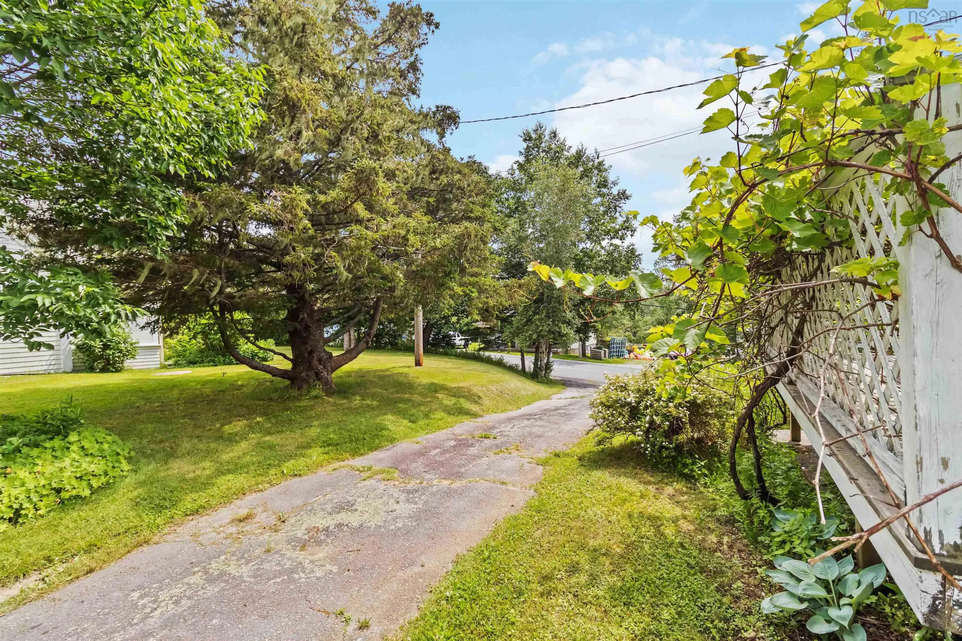 291 Central Port Mouton Road, Port Mouton, NS B0T 1T0, 3 Bedrooms Bedrooms, ,1 BathroomBathrooms,Residential,For Sale,Central Port Mouton,202518410
