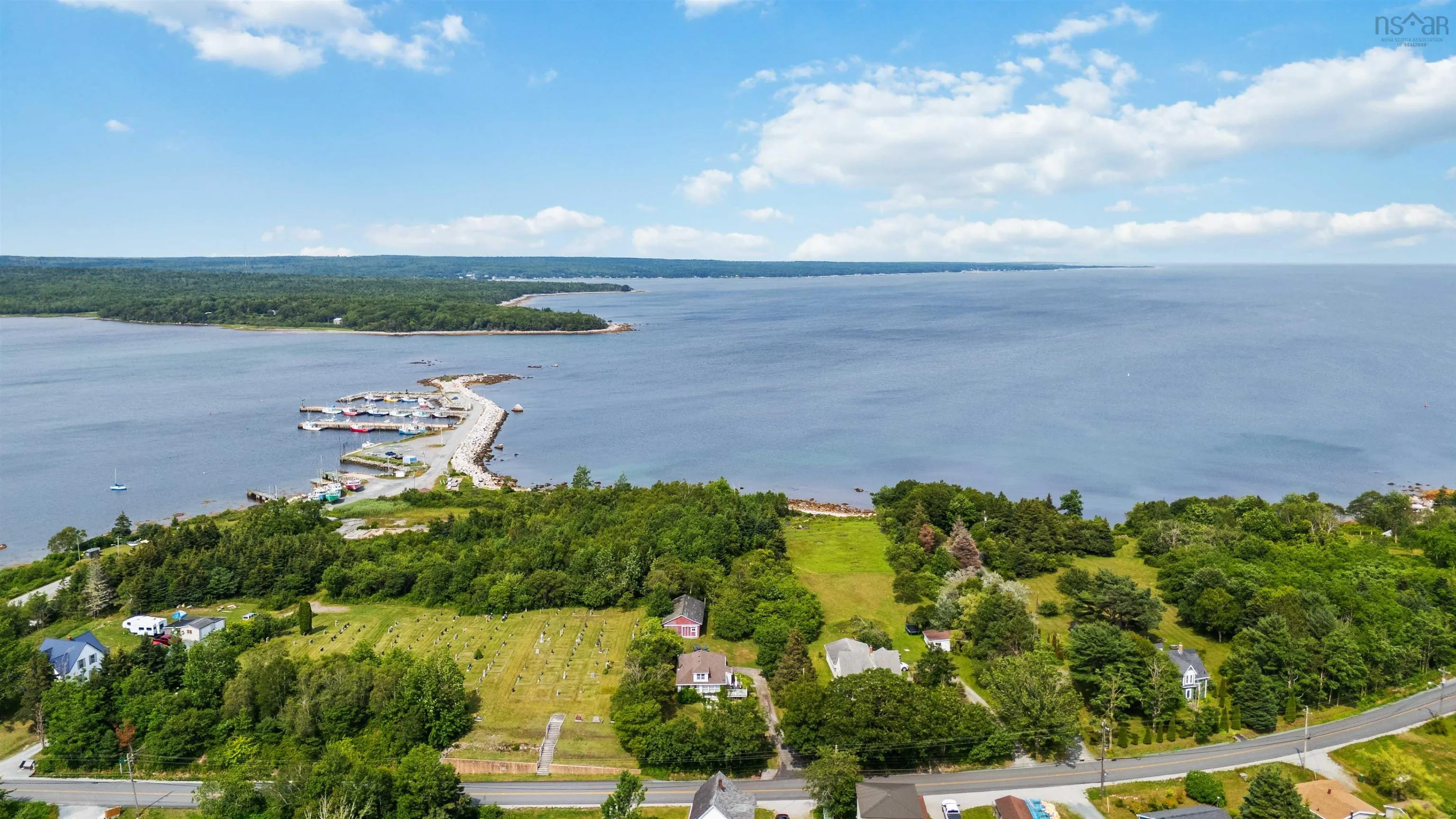 291 Central Port Mouton Road, Port Mouton, NS B0T 1T0, 3 Bedrooms Bedrooms, ,1 BathroomBathrooms,Residential,For Sale,Central Port Mouton,202518410