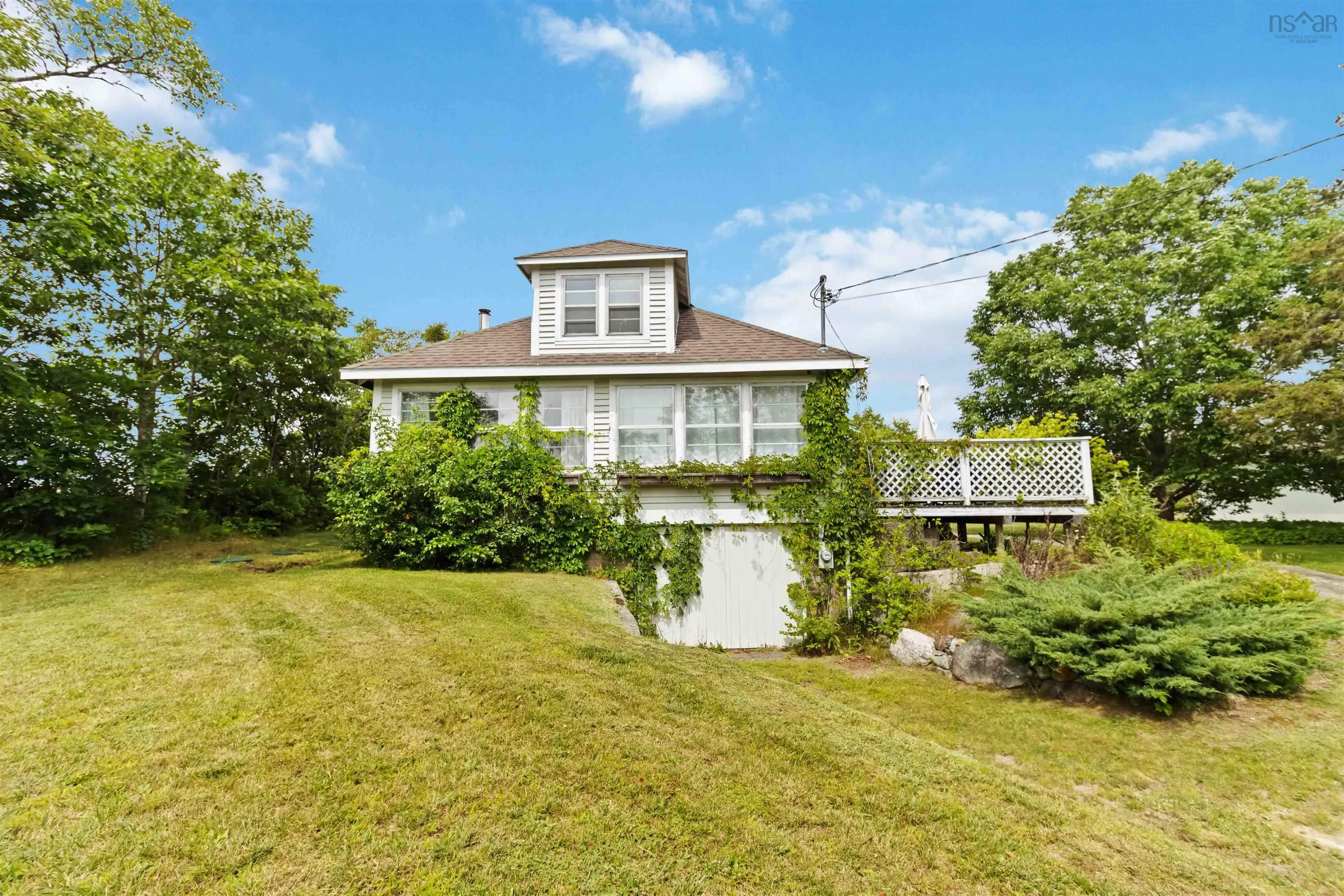 291 Central Port Mouton Road, Port Mouton, NS B0T 1T0, 3 Bedrooms Bedrooms, ,1 BathroomBathrooms,Residential,For Sale,Central Port Mouton,202518410