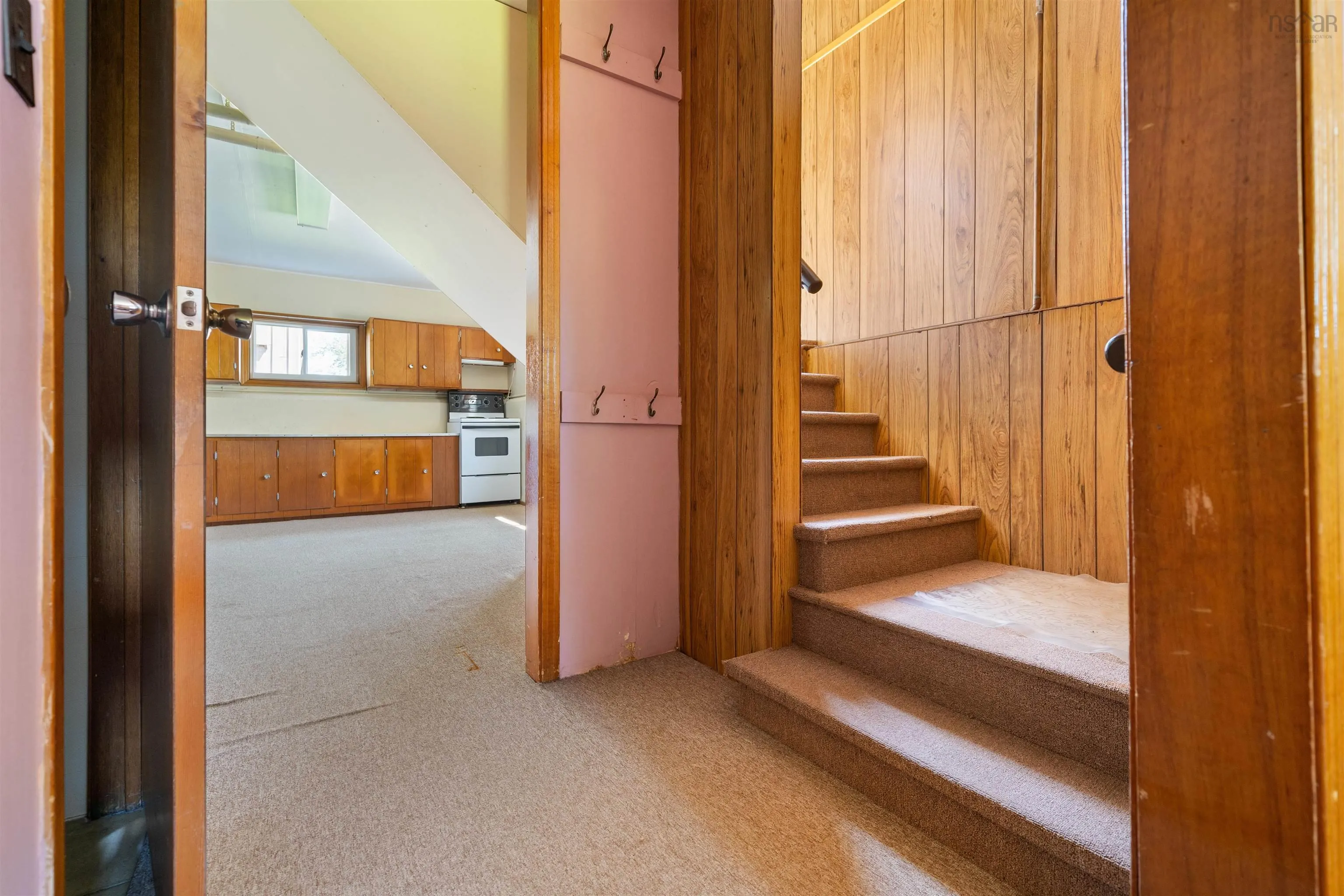 571 Burntcoat Road, Burntcoat, NS B0N 1T0, 4 Bedrooms Bedrooms, ,2 BathroomsBathrooms,Residential,For Sale,Burntcoat,202513129