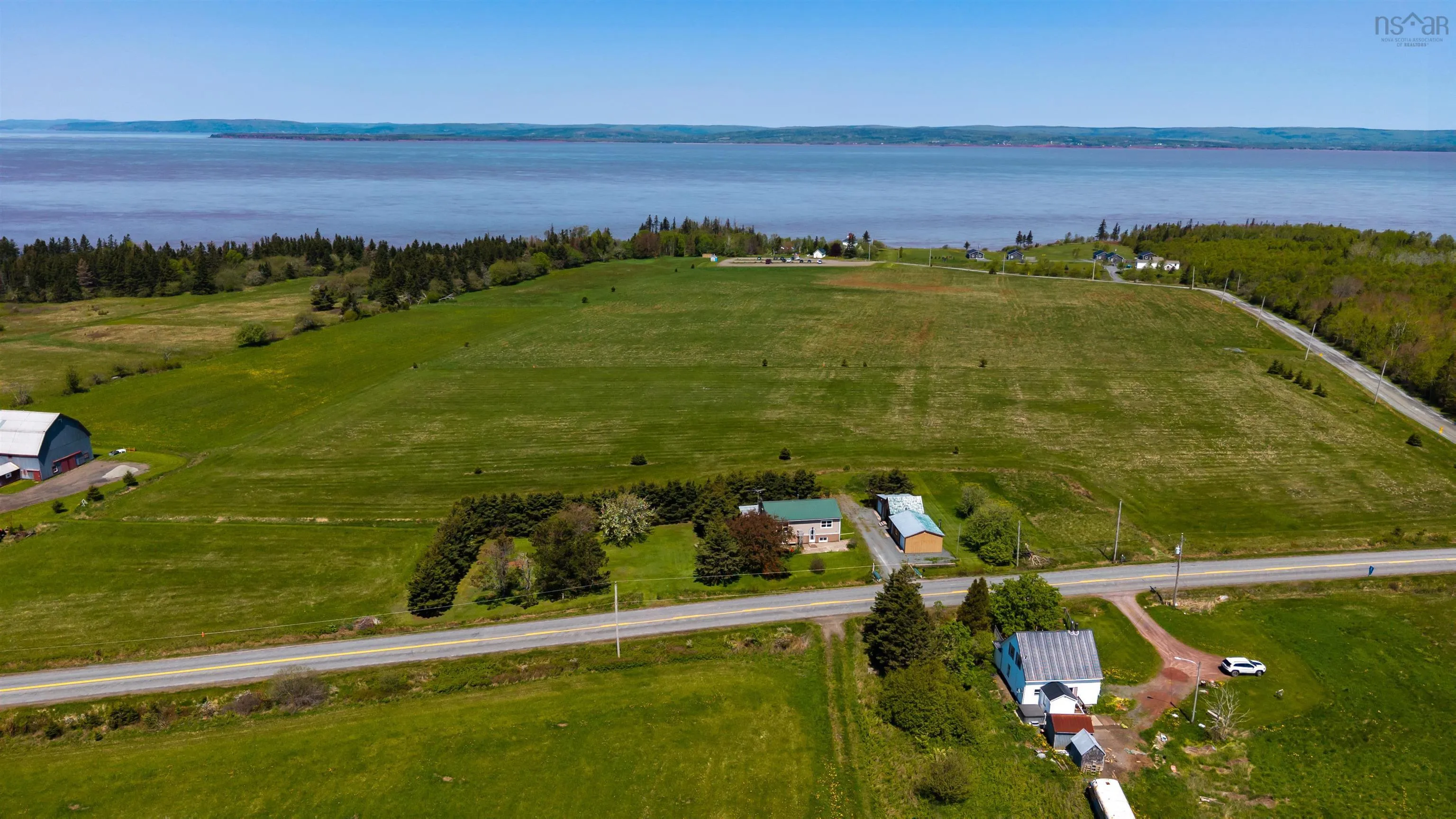 571 Burntcoat Road, Burntcoat, NS B0N 1T0, 4 Bedrooms Bedrooms, ,2 BathroomsBathrooms,Residential,For Sale,Burntcoat,202513129