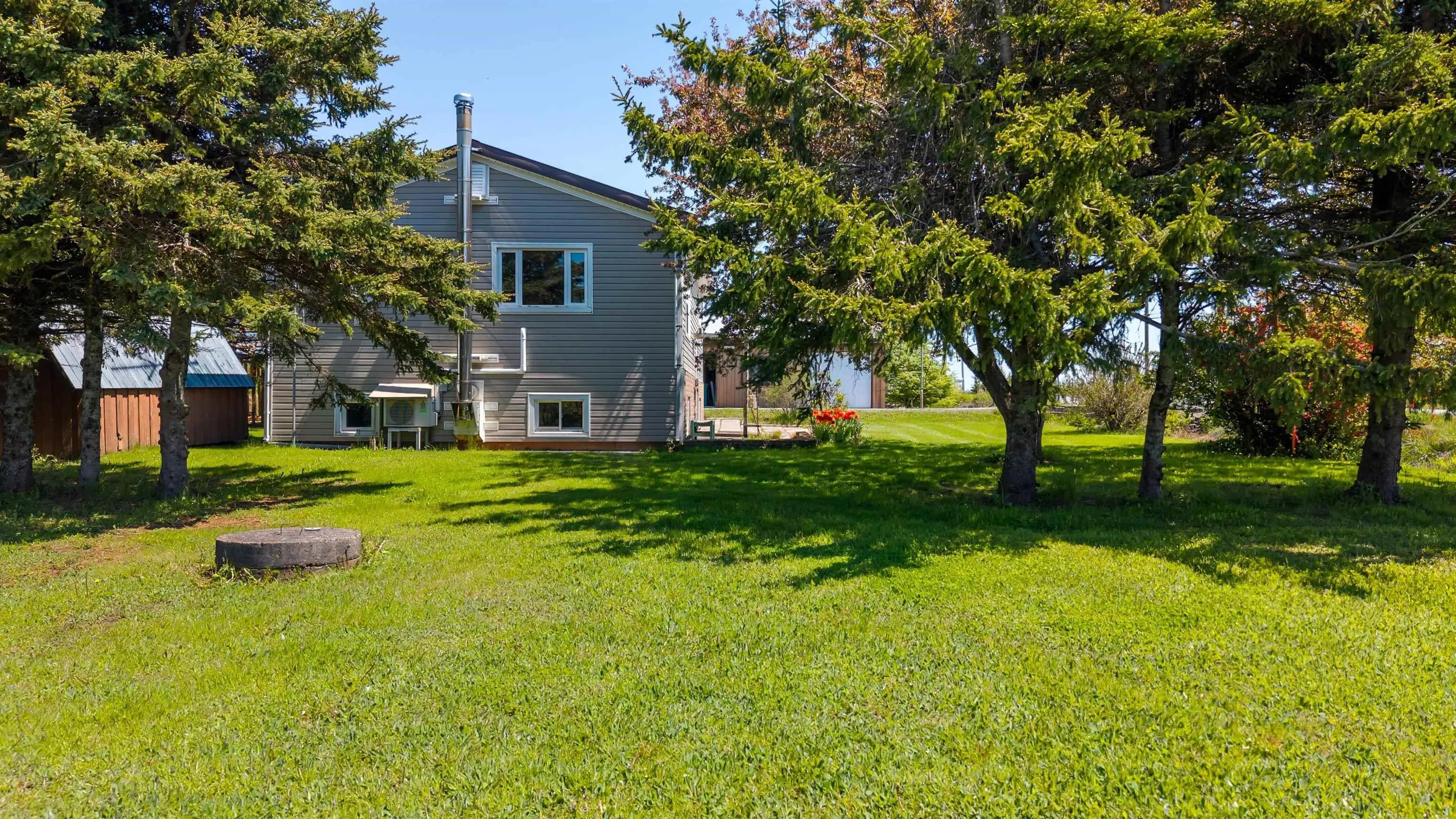 571 Burntcoat Road, Burntcoat, NS B0N 1T0, 4 Bedrooms Bedrooms, ,2 BathroomsBathrooms,Residential,For Sale,Burntcoat,202513129