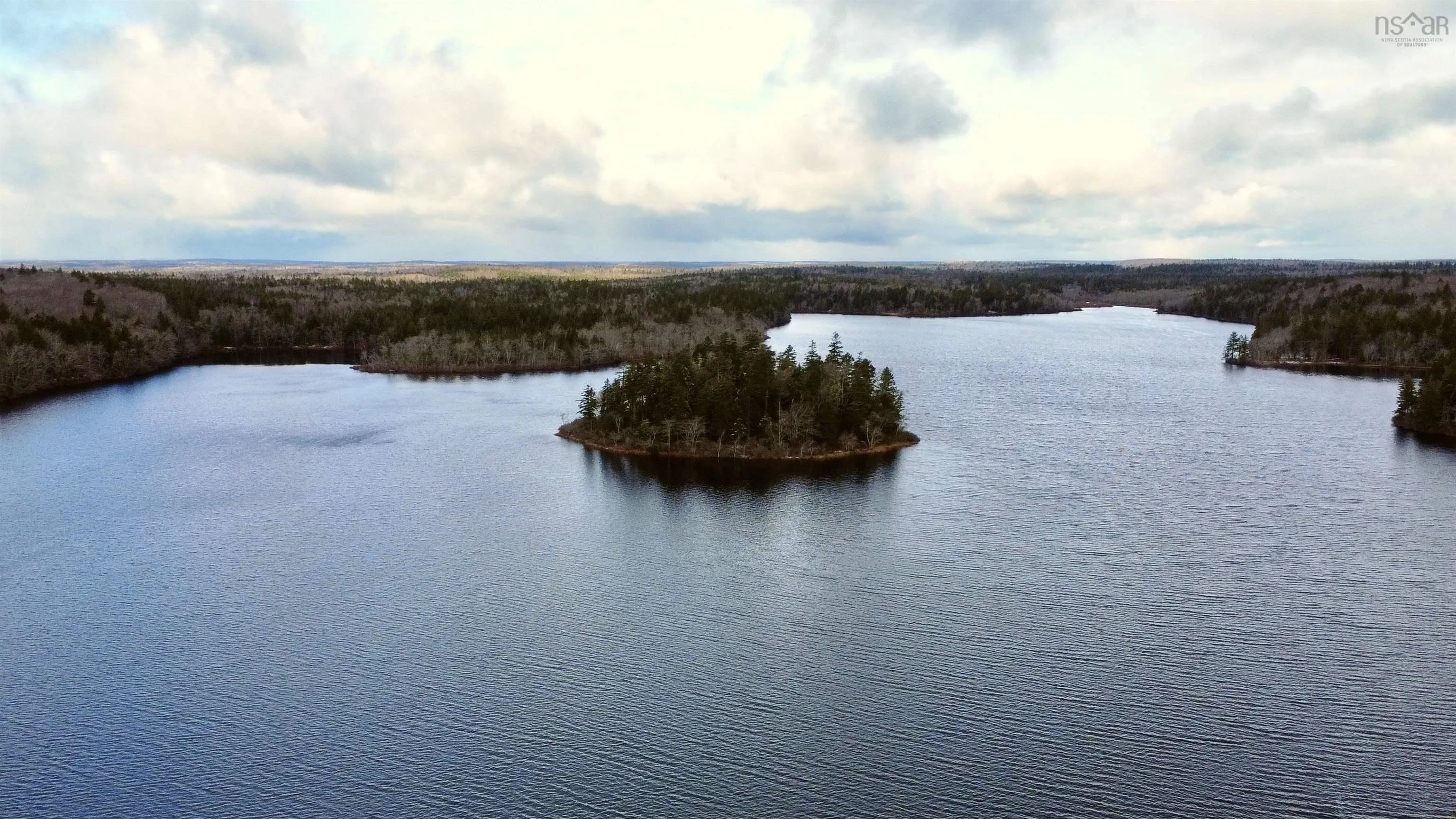 0 Two Island Lake Island, Woodstock Ns B5a 5l6, ,Land,For Sale,Two Island Lake,202404272