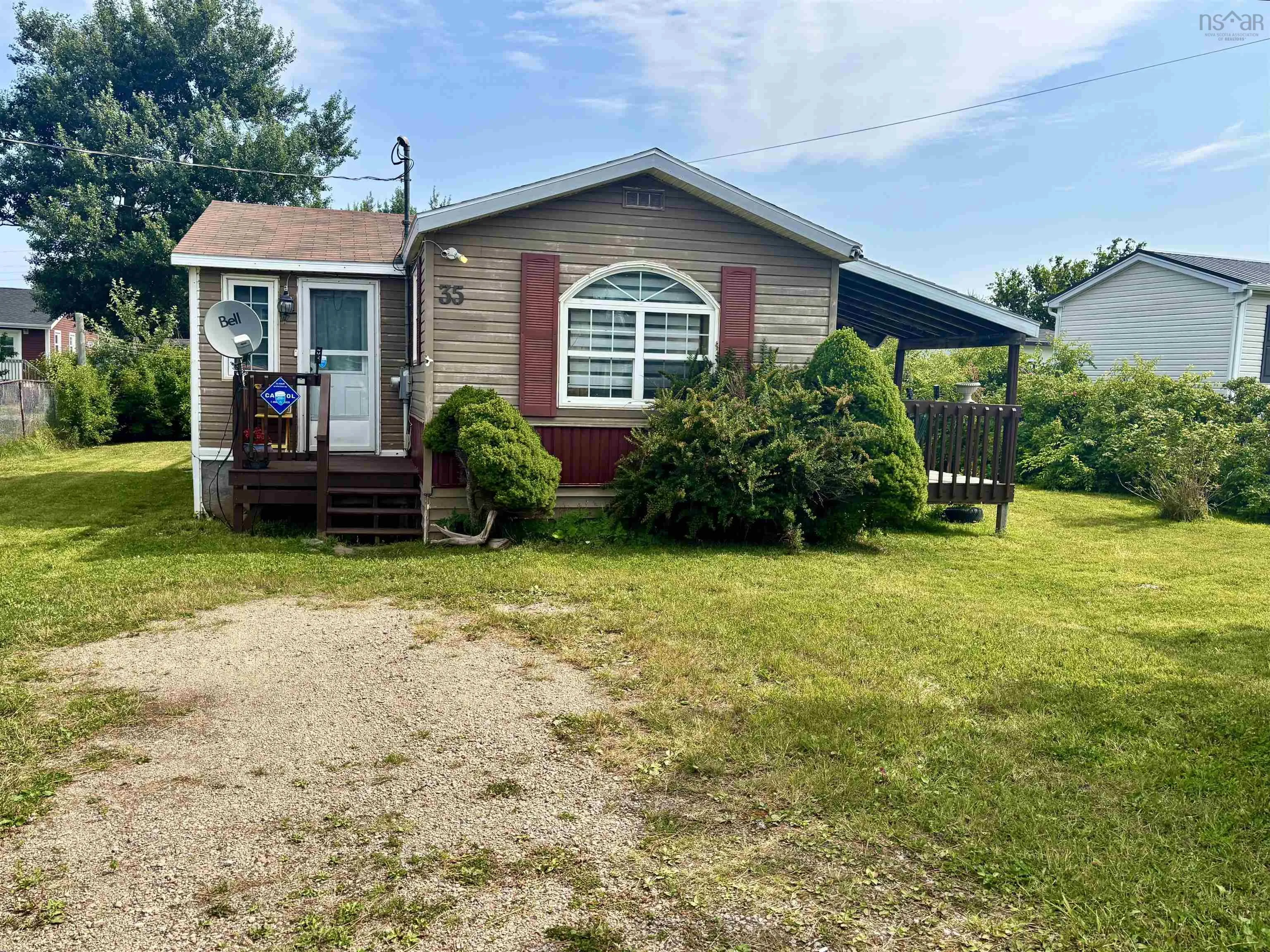 35 Allan J Memorial Avenue, Inverness, NS B0E 1N0, 2 Bedrooms Bedrooms, ,1 BathroomBathrooms,Residential,For Sale,Allan J Memorial,202519336