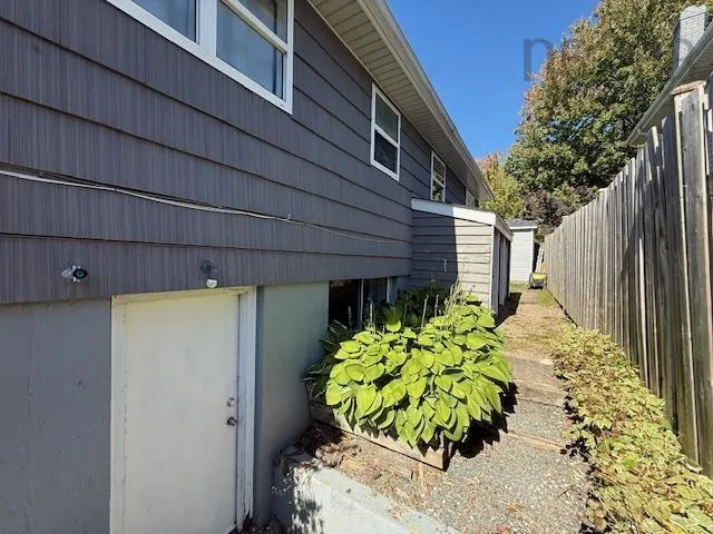434 Waverley Road, Dartmouth, NS B2X 2G2, 3 Bedrooms Bedrooms, ,2 BathroomsBathrooms,Residential,For Sale,Waverley,202524840