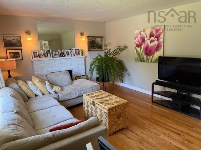 434 Waverley Road, Dartmouth, NS B2X 2G2, 3 Bedrooms Bedrooms, ,2 BathroomsBathrooms,Residential,For Sale,Waverley,202524840