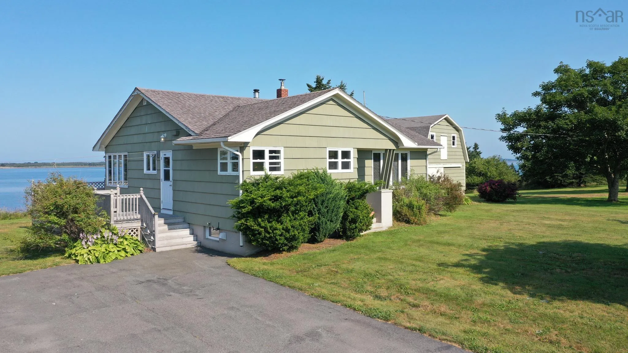 639 Highway 3 Highway, Lower East Pubnico, NS B0W 2A0, 4 Bedrooms Bedrooms, ,1 BathroomBathrooms,Residential,For Sale,Highway 3,202519237