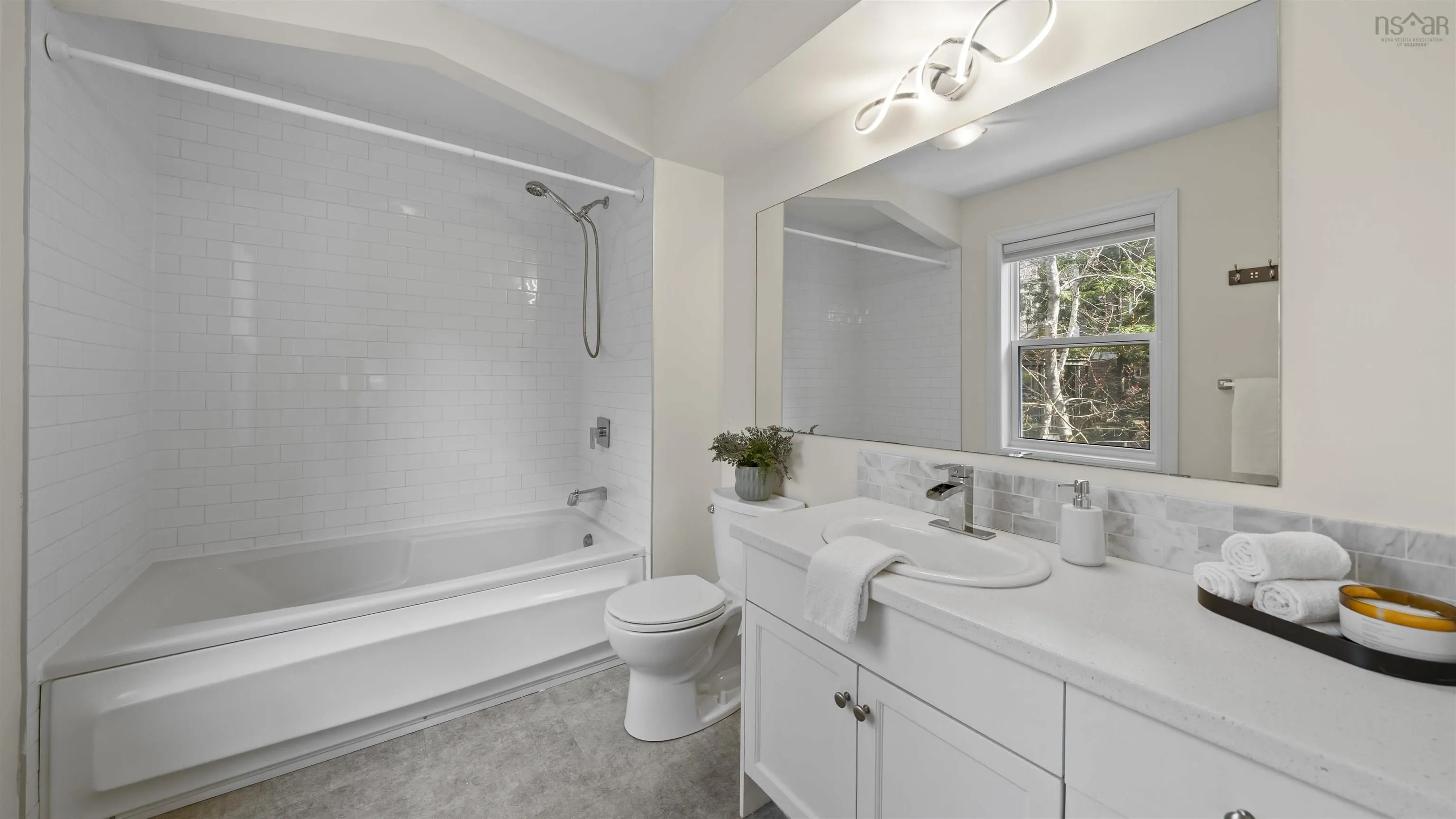 14 Moirs Mill Road, Bedford Ns B4a 3y6, 3 Bedrooms Bedrooms, ,3 BathroomsBathrooms,Residential,For Sale,Moirs Mill,202508421