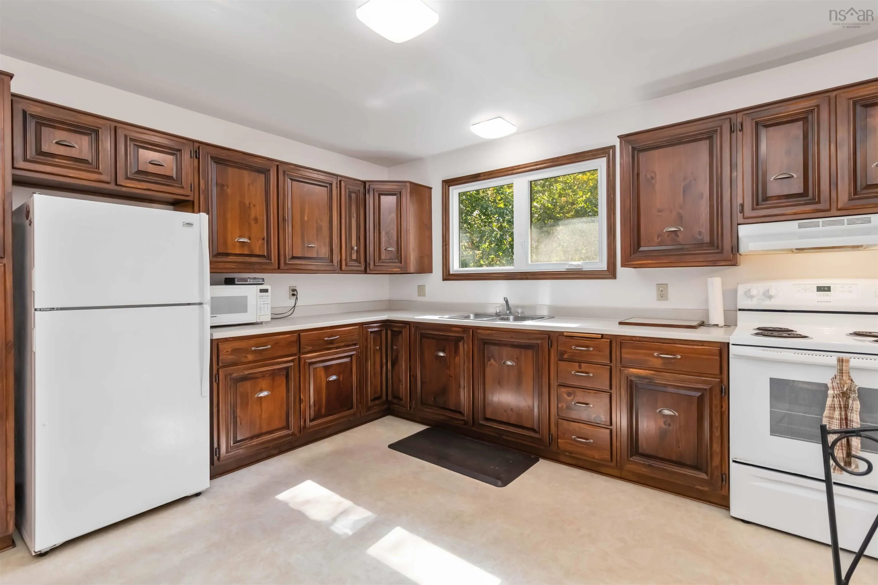 127 White Birch Drive, Upper Tantallon, NS B3Z 1C8, 3 Bedrooms Bedrooms, ,1 BathroomBathrooms,Residential,For Sale,White Birch,202525445