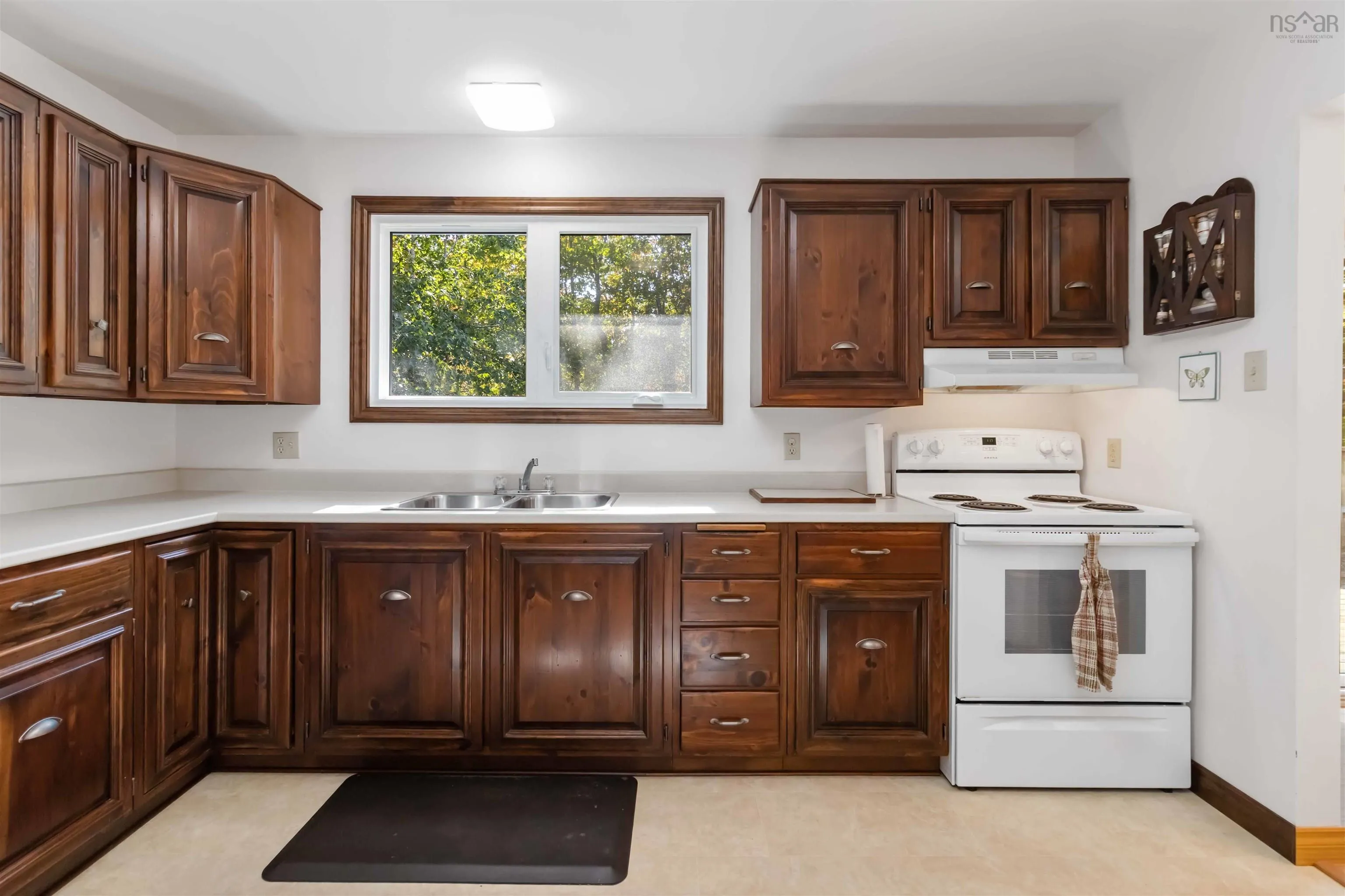 127 White Birch Drive, Upper Tantallon, NS B3Z 1C8, 3 Bedrooms Bedrooms, ,1 BathroomBathrooms,Residential,For Sale,White Birch,202525445