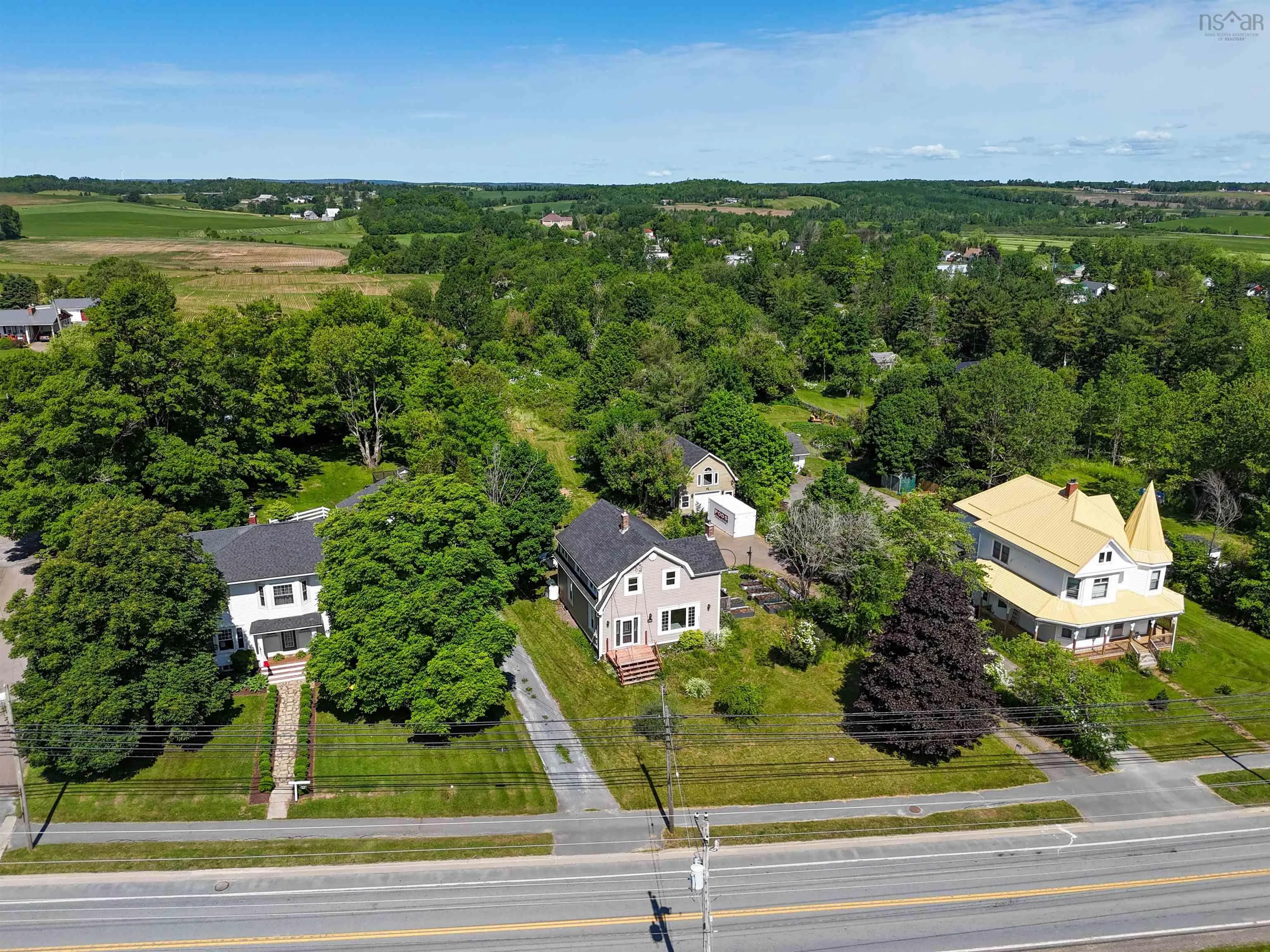 2780 Highway 2, Shubenacadie, NS B0N 2H0, 4 Bedrooms Bedrooms, ,2 BathroomsBathrooms,Residential,For Sale,Highway 2,202516129