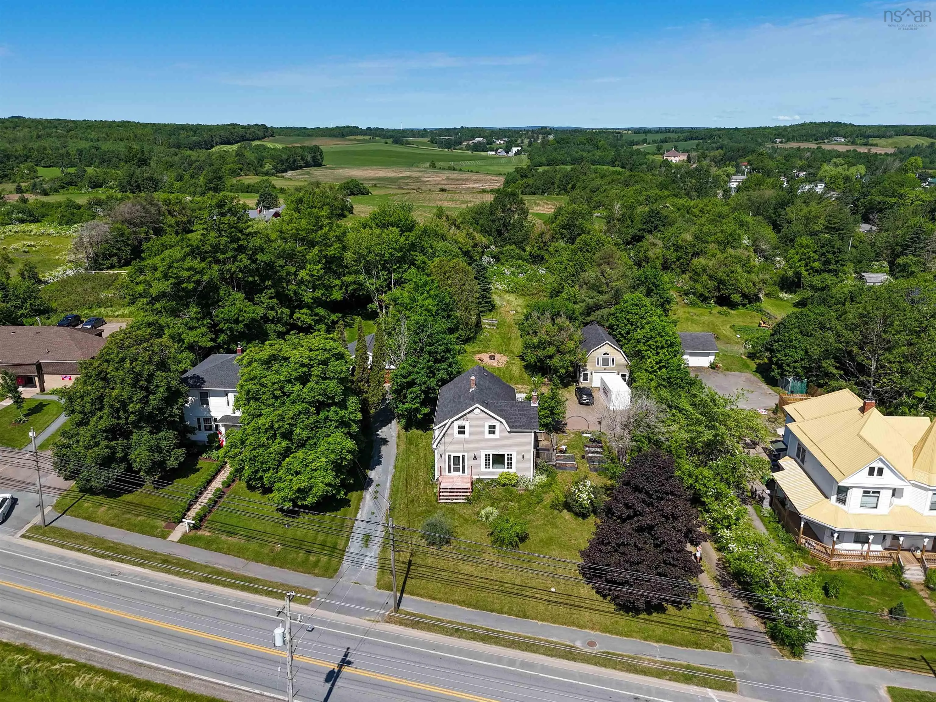 2780 Highway 2, Shubenacadie, NS B0N 2H0, 4 Bedrooms Bedrooms, ,2 BathroomsBathrooms,Residential,For Sale,Highway 2,202516129