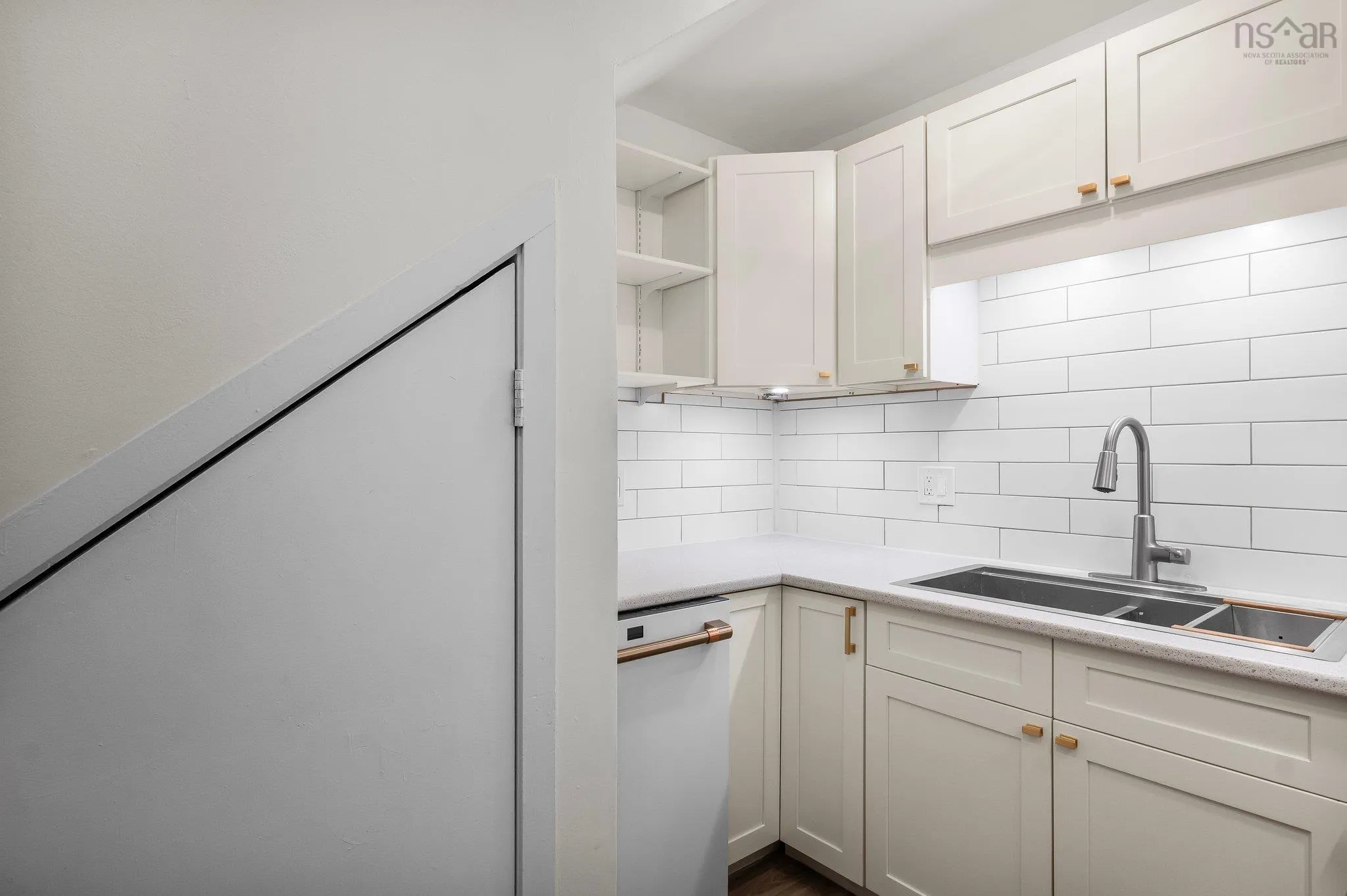 602-6 Blomidon Terrace, Wolfville Ns B4p 2g9, 3 Bedrooms Bedrooms, ,2 BathroomsBathrooms,Residential,For Sale,Blomidon,202504999