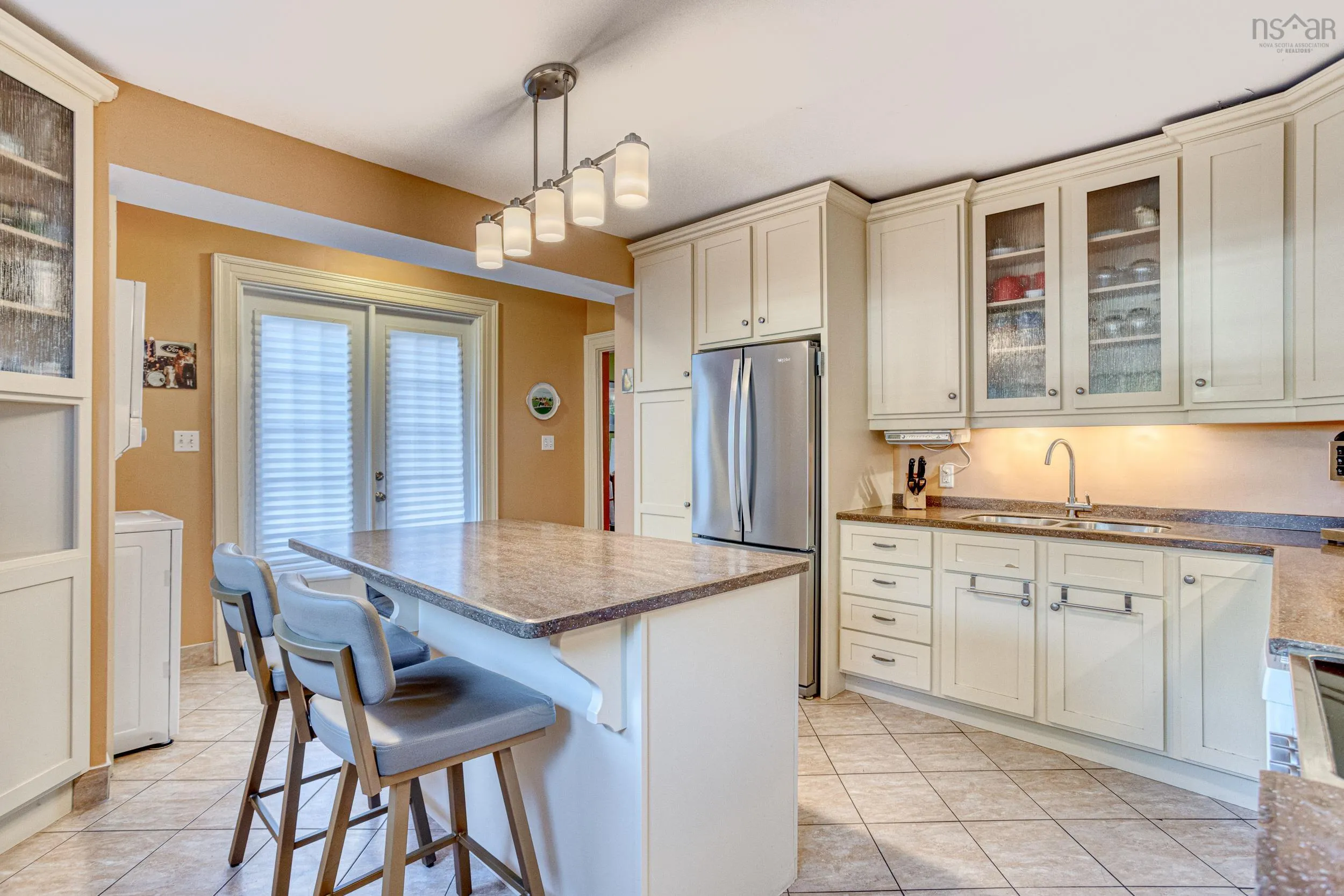 2695 Fuller Terrace, Halifax, NS B3K 3V9, 3 Bedrooms Bedrooms, ,2 BathroomsBathrooms,Residential,For Sale,Fuller,202525186