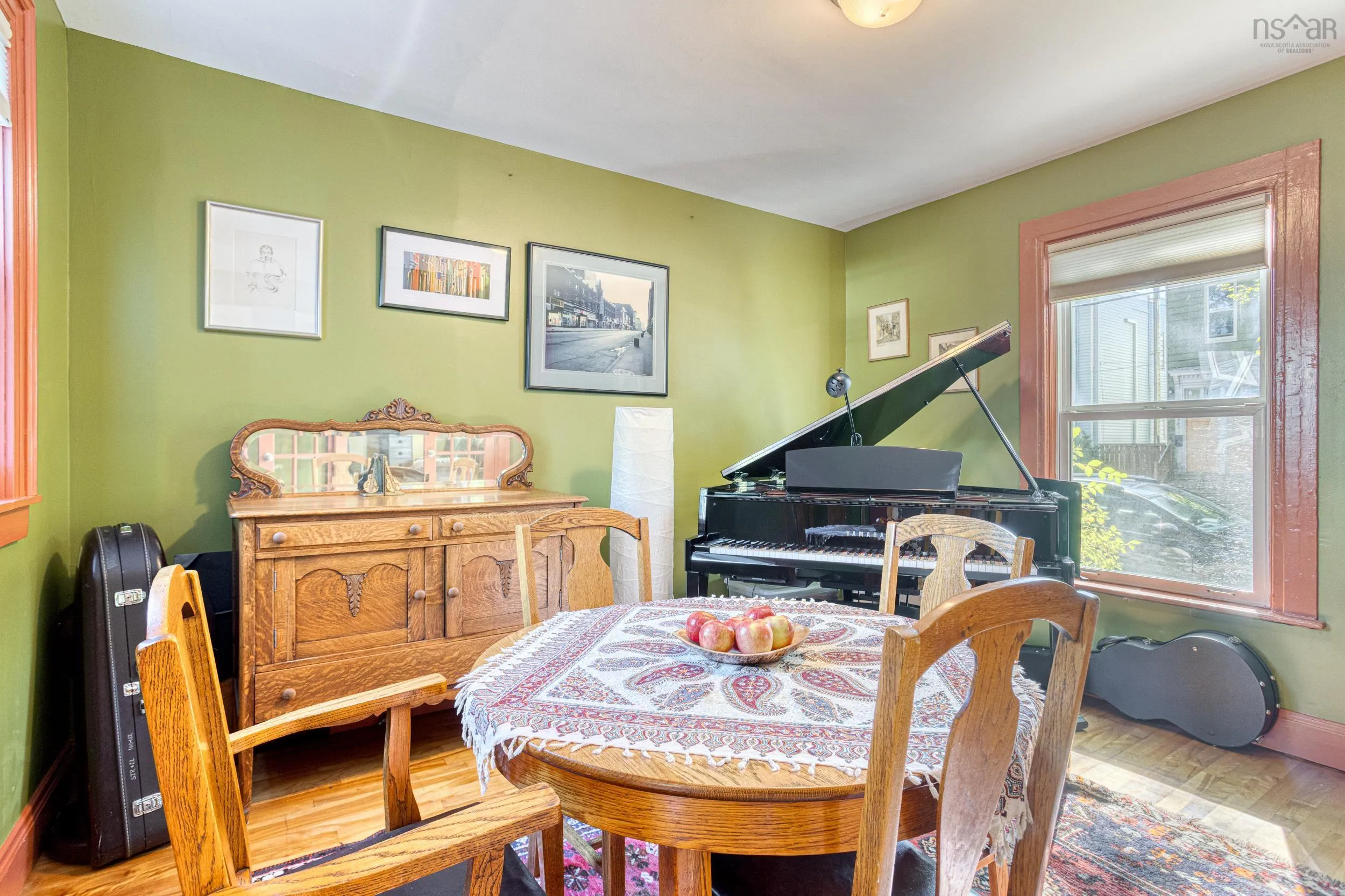 2695 Fuller Terrace, Halifax, NS B3K 3V9, 3 Bedrooms Bedrooms, ,2 BathroomsBathrooms,Residential,For Sale,Fuller,202525186