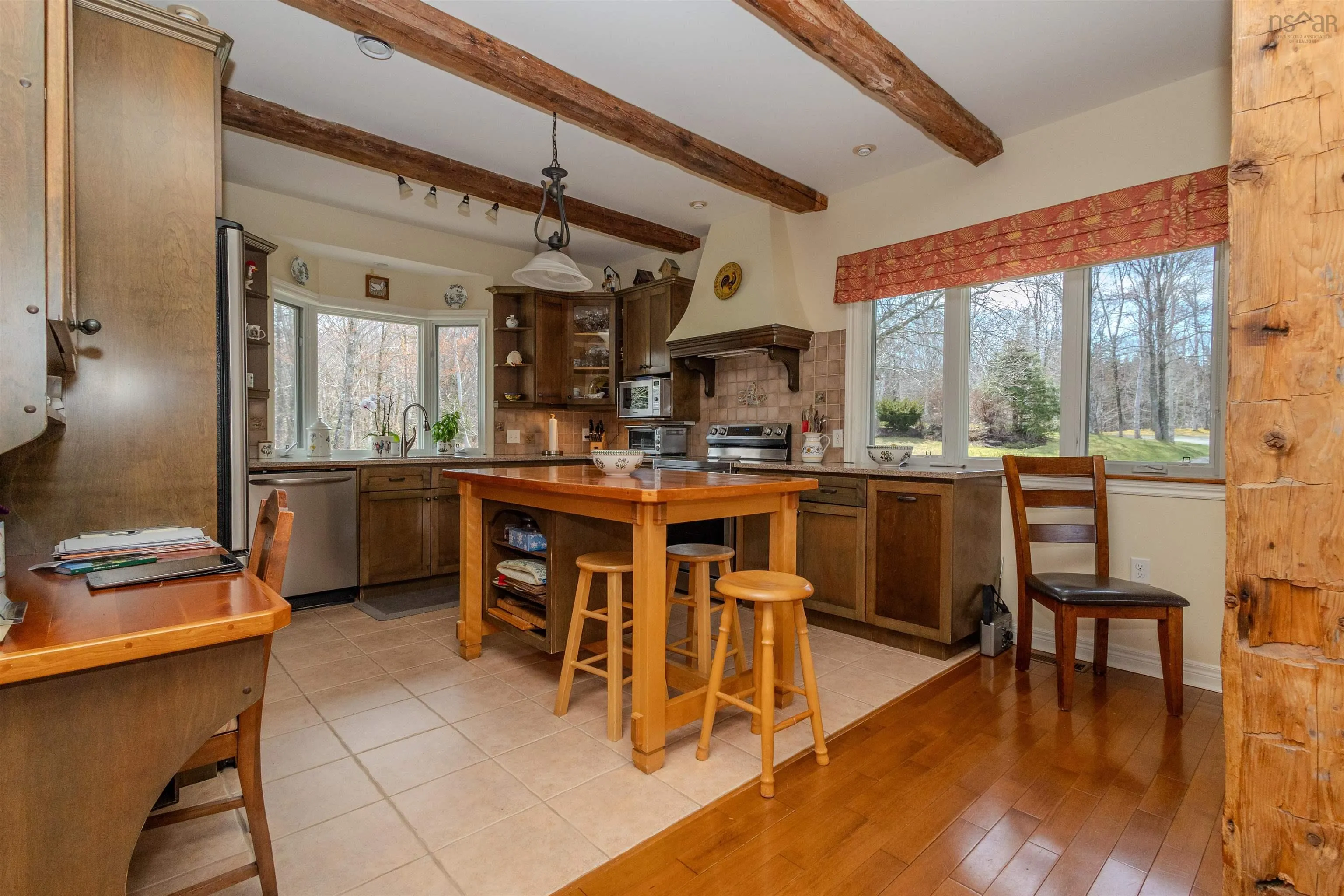 70 Tweednooge Place, East Bay, NS B1J 1M6, 4 Bedrooms Bedrooms, ,3 BathroomsBathrooms,Residential,For Sale,Tweednooge,202517739