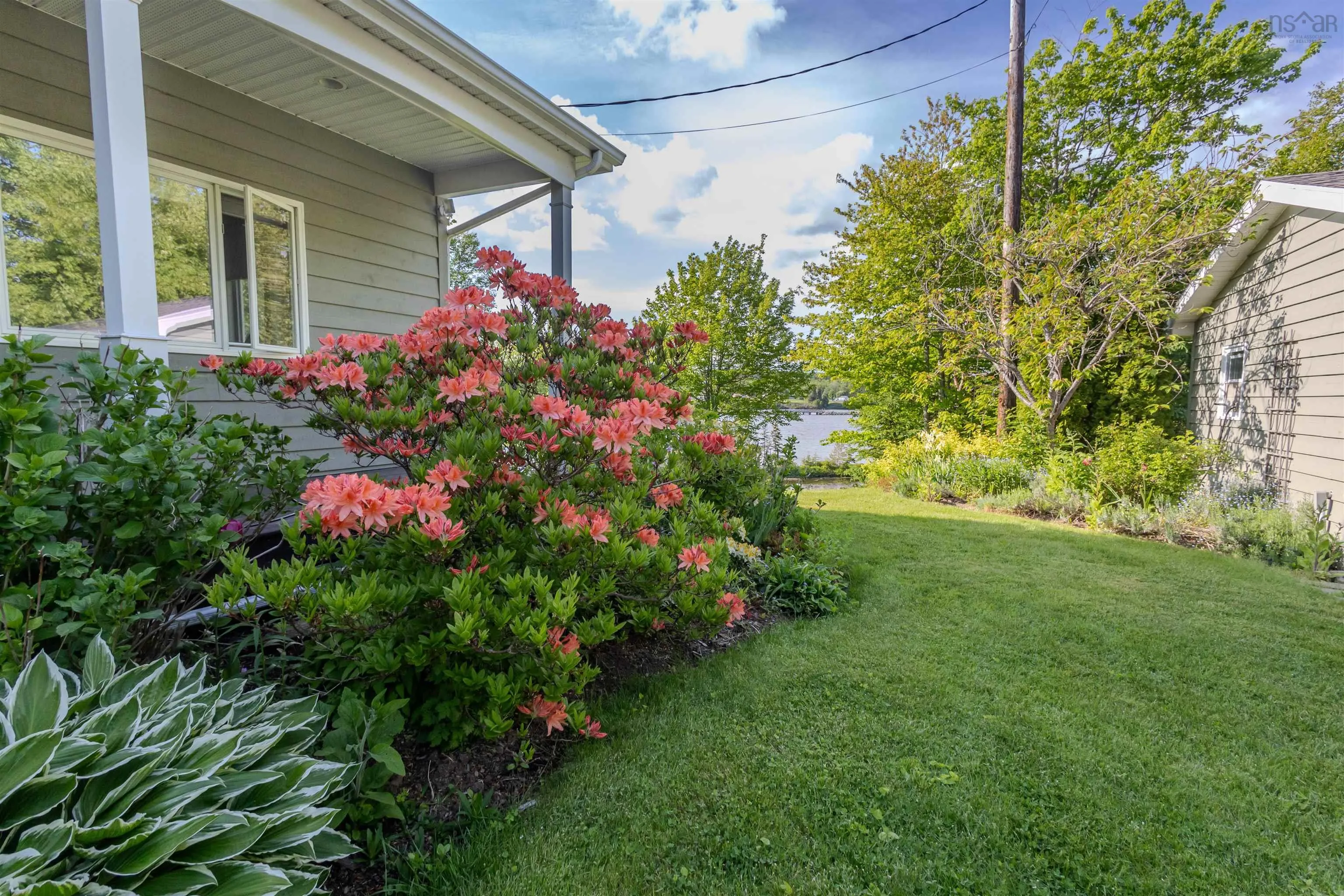 70 Tweednooge Place, East Bay, NS B1J 1M6, 4 Bedrooms Bedrooms, ,3 BathroomsBathrooms,Residential,For Sale,Tweednooge,202517739