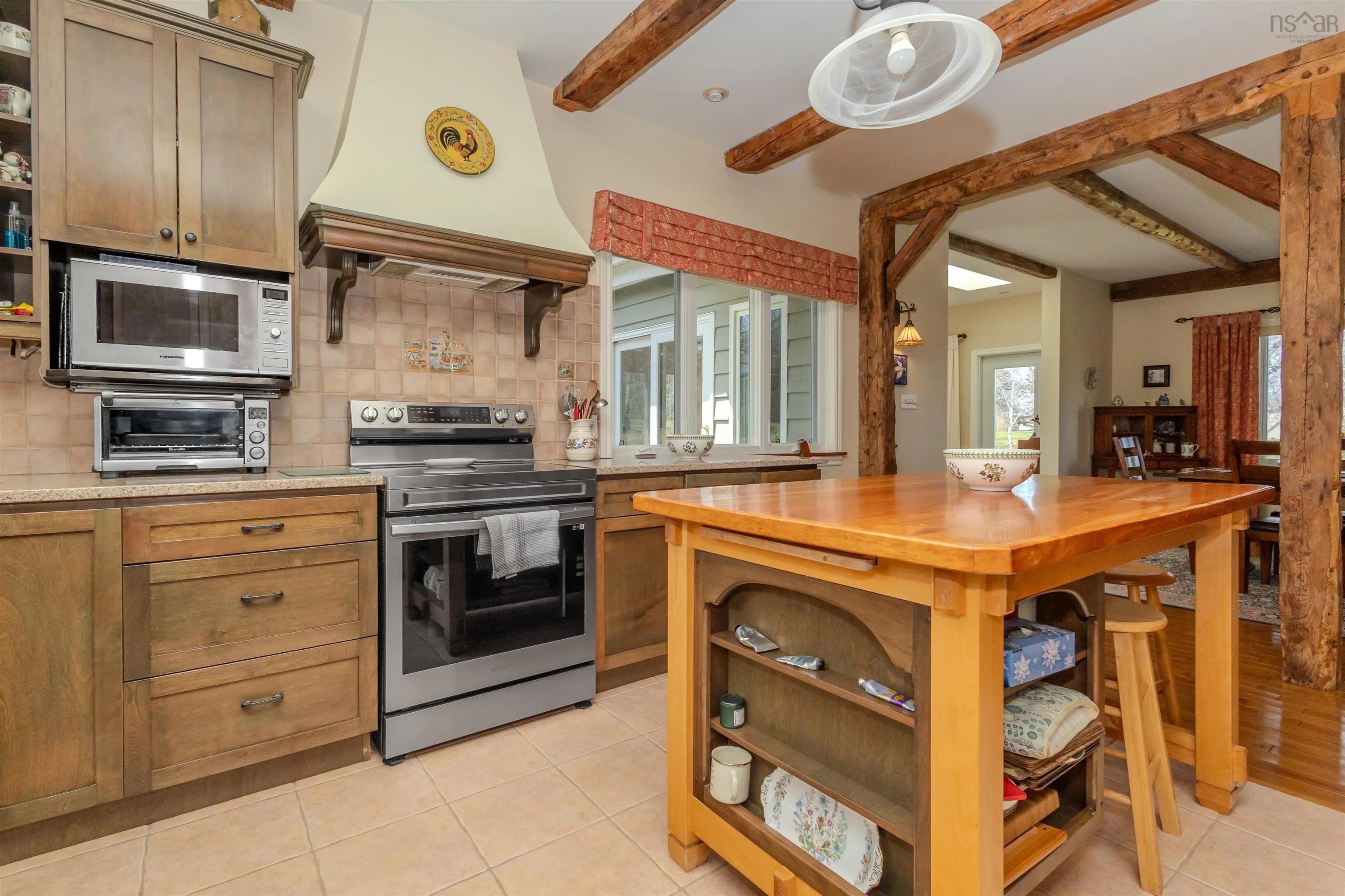 70 Tweednooge Place, East Bay, NS B1J 1M6, 4 Bedrooms Bedrooms, ,3 BathroomsBathrooms,Residential,For Sale,Tweednooge,202517739