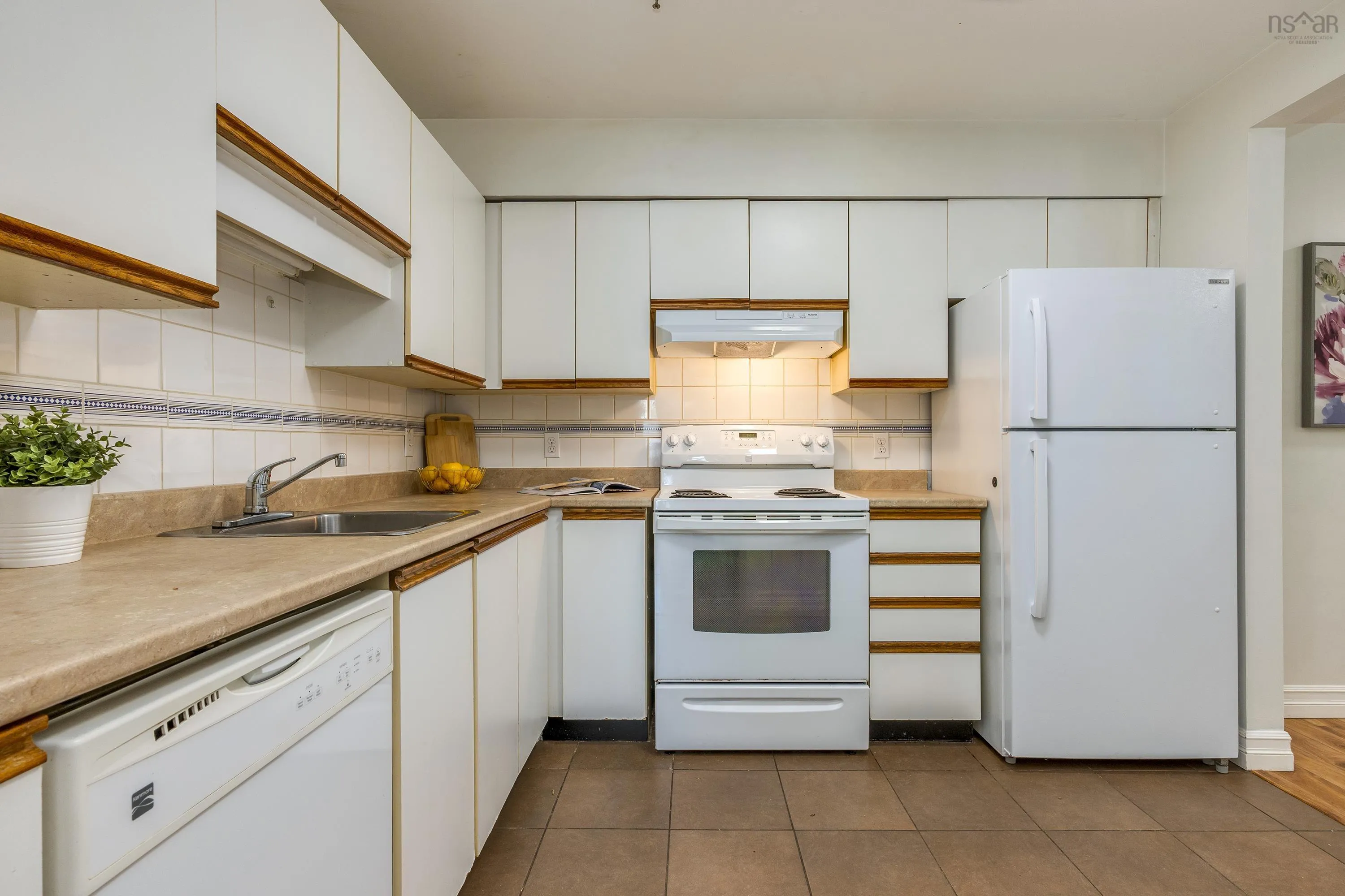 209-83 Kearney Lake Road, Halifax, NS B3M 4E6, 2 Bedrooms Bedrooms, ,1 BathroomBathrooms,Residential,For Sale,Kearney Lake,202512896