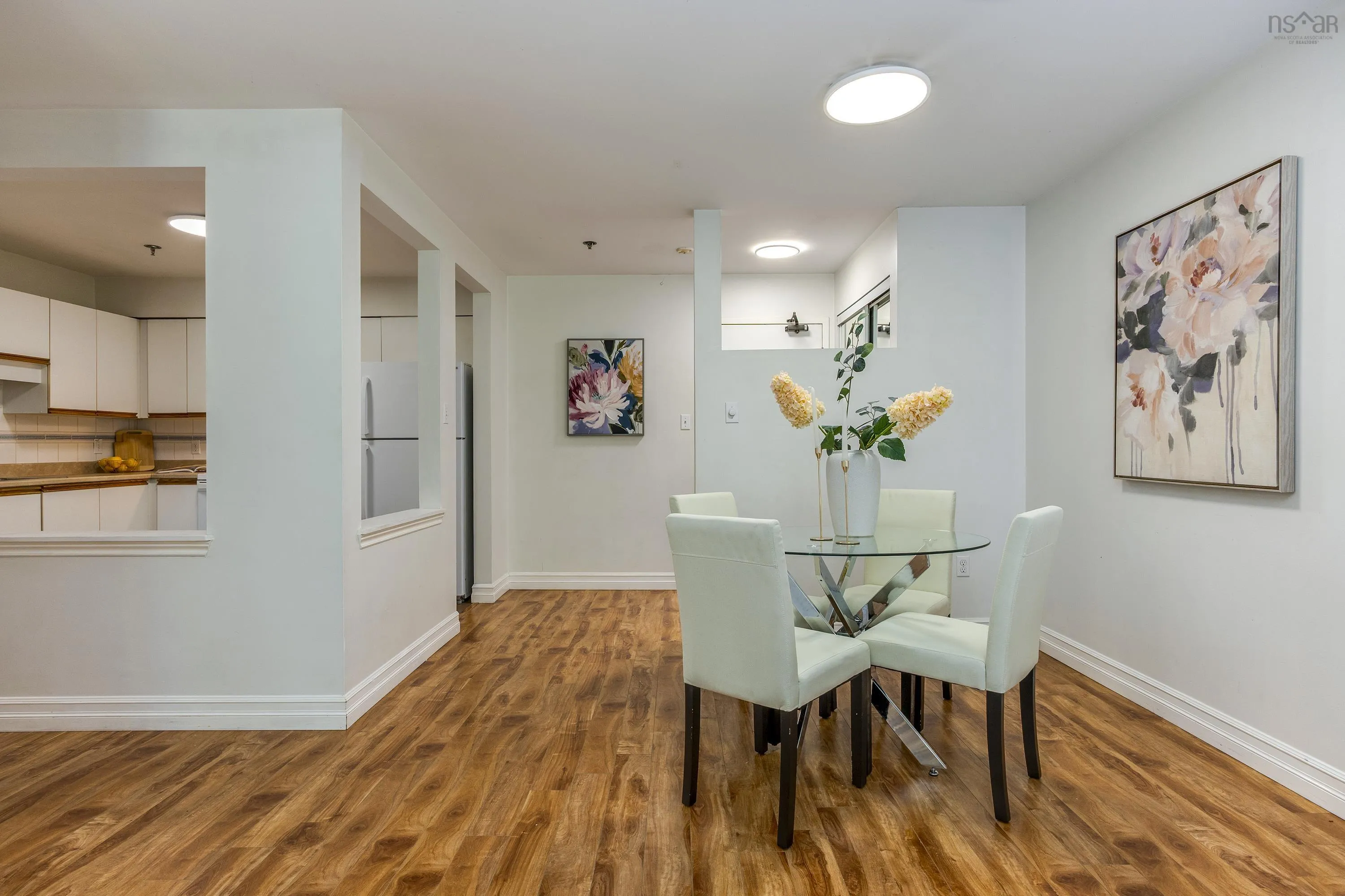 209-83 Kearney Lake Road, Halifax, NS B3M 4E6, 2 Bedrooms Bedrooms, ,1 BathroomBathrooms,Residential,For Sale,Kearney Lake,202512896