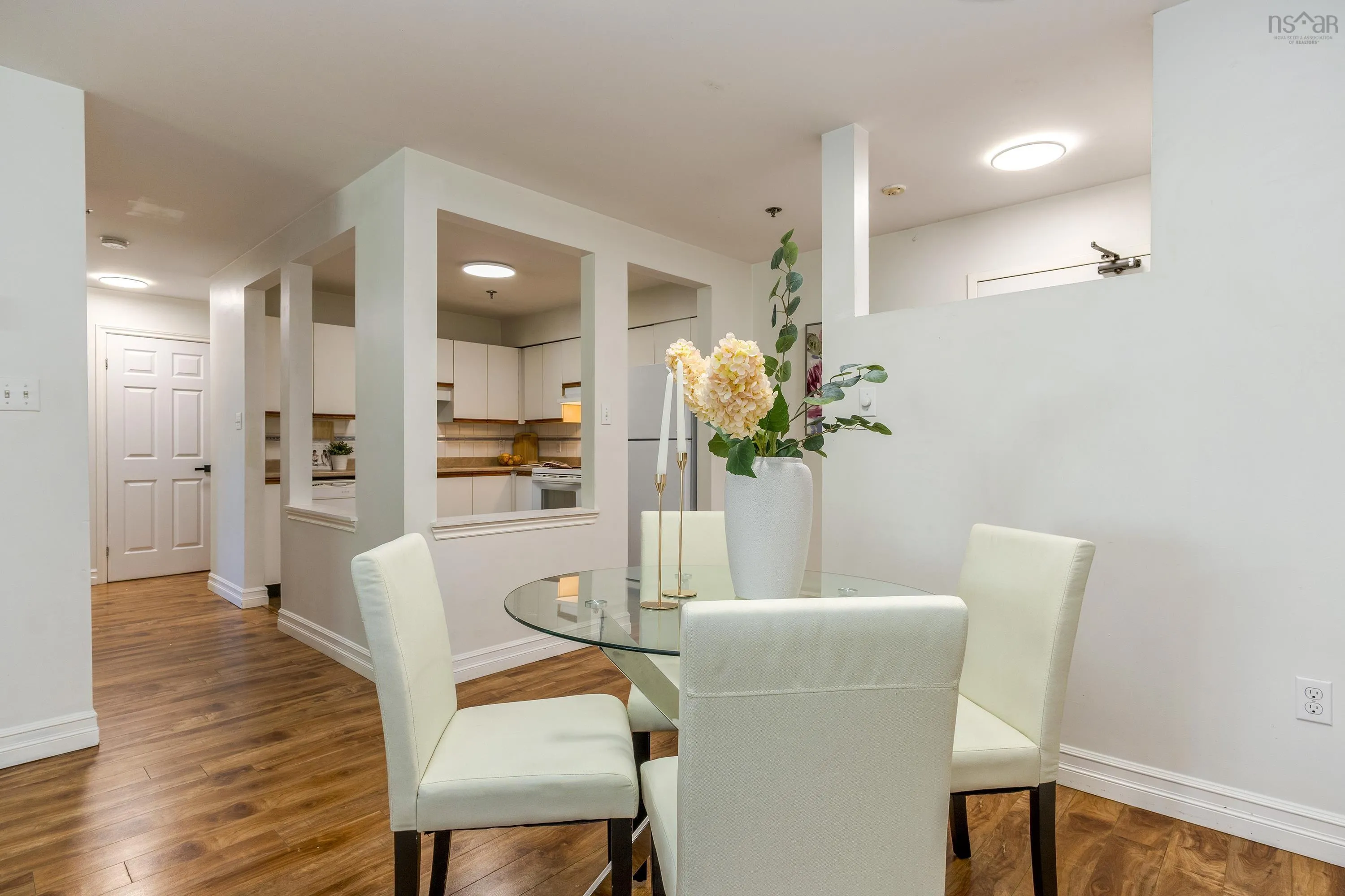 209-83 Kearney Lake Road, Halifax, NS B3M 4E6, 2 Bedrooms Bedrooms, ,1 BathroomBathrooms,Residential,For Sale,Kearney Lake,202512896