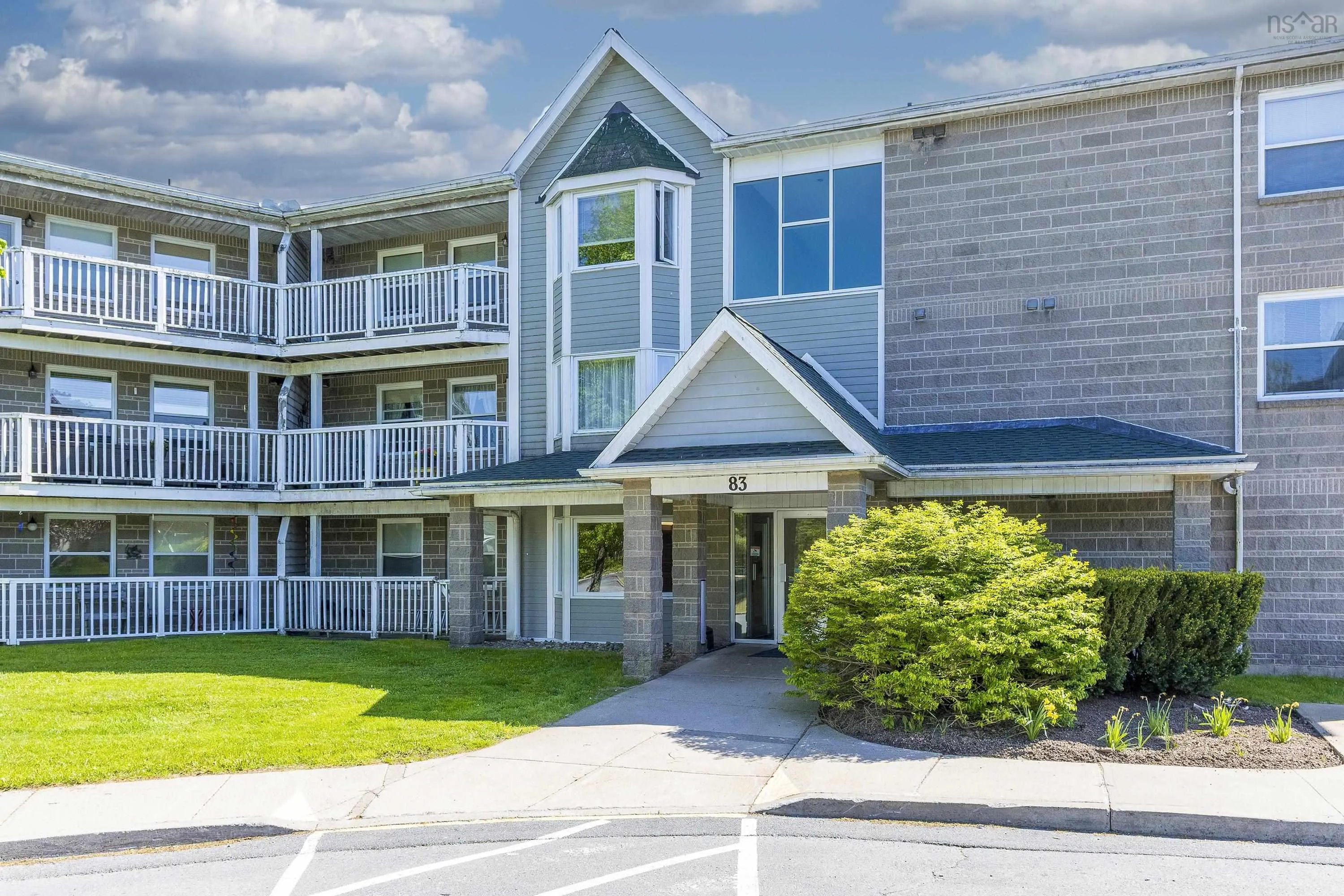 209-83 Kearney Lake Road, Halifax, NS B3M 4E6, 2 Bedrooms Bedrooms, ,1 BathroomBathrooms,Residential,For Sale,Kearney Lake,202512896
