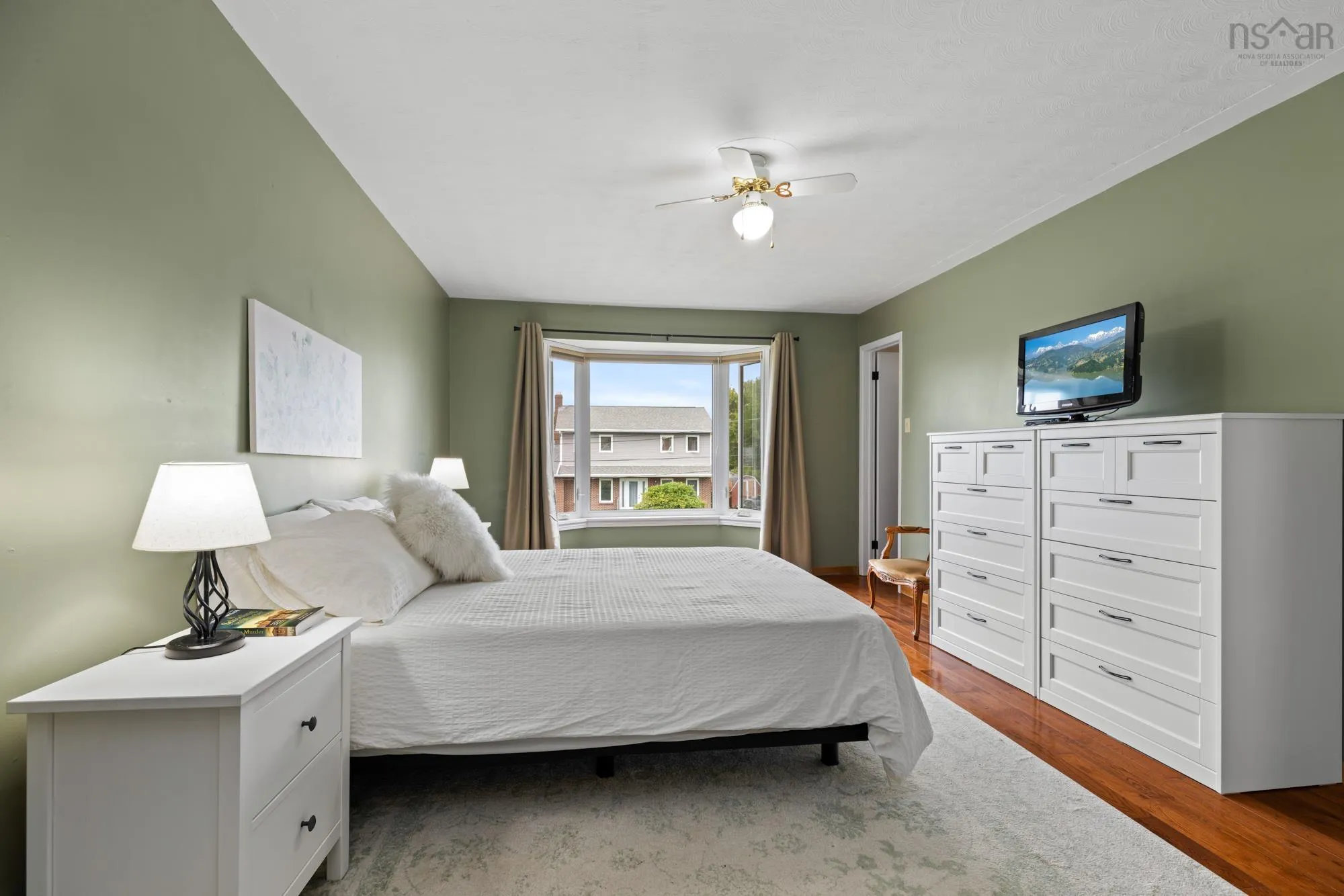 1 Hampshire Way, Cole Harbour, NS B2V 2A3, 3 Bedrooms Bedrooms, ,3 BathroomsBathrooms,Residential,For Sale,Hampshire,202523170