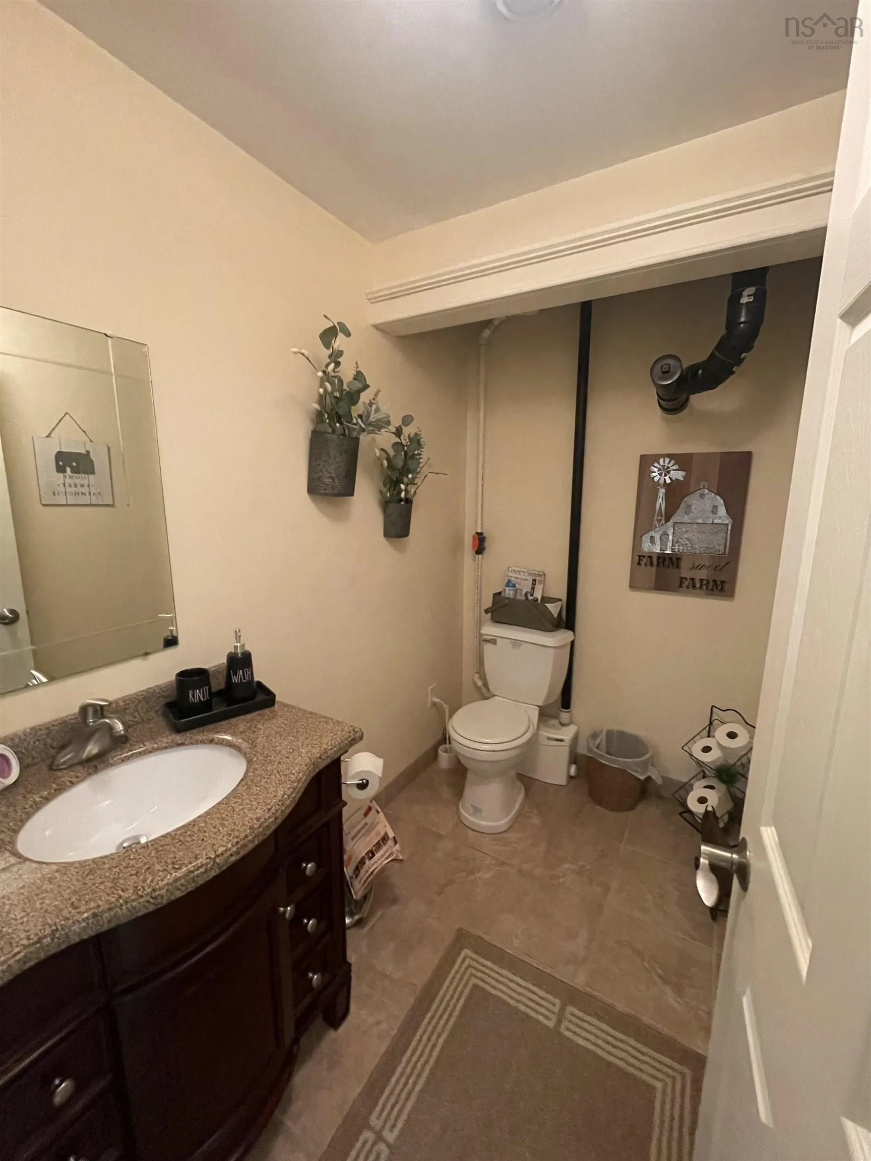 4620 Highway 103 Highway, Jordan Falls, NS B0T 1J0, 2 Bedrooms Bedrooms, ,3 BathroomsBathrooms,Residential,For Sale,Highway 103,202520807