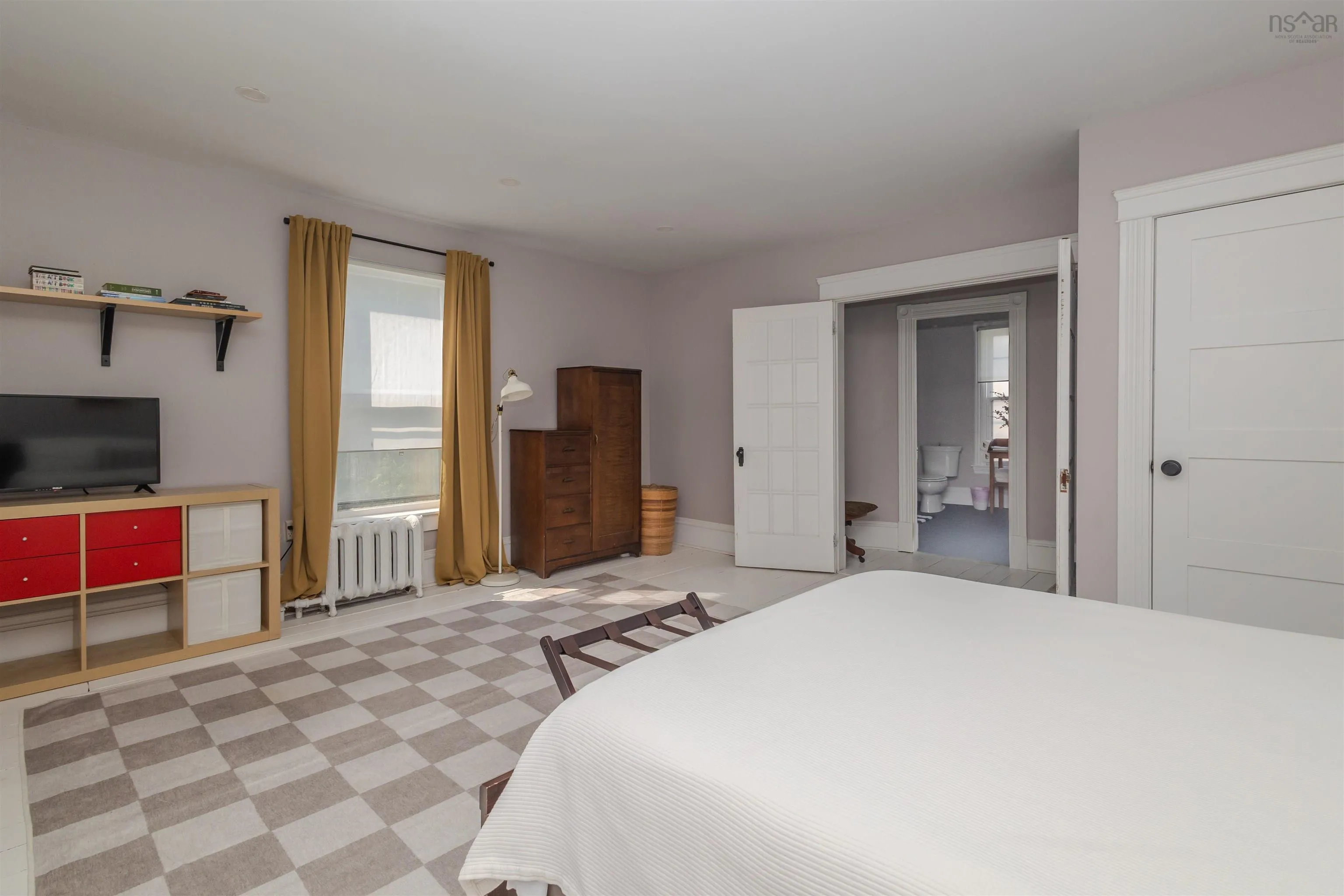 69 Union Street, Sydney, NS B1P 4X6, 2 Bedrooms Bedrooms, ,1 BathroomBathrooms,Residential,For Sale,Union,202520806