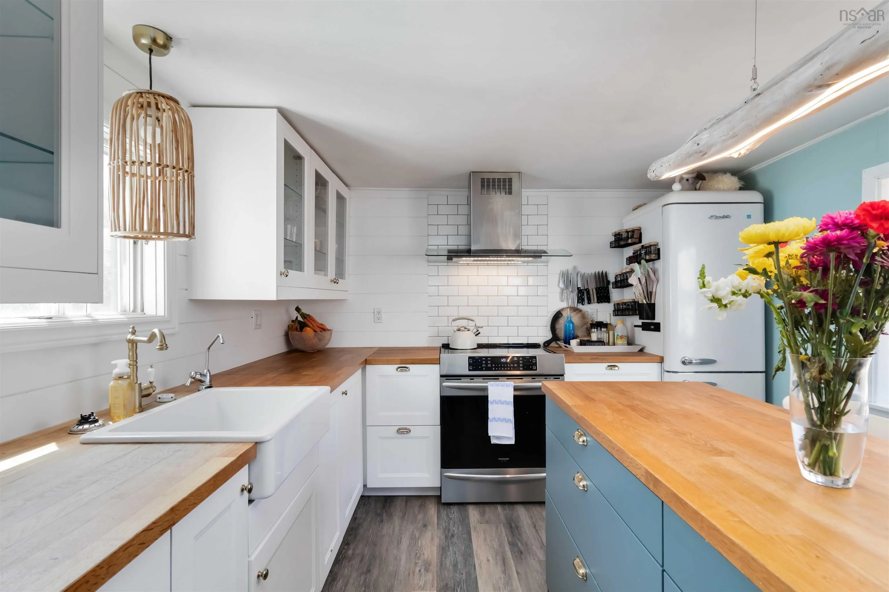 226 Central Port Mouton Road, Port Mouton, NS B0T 1T0, 4 Bedrooms Bedrooms, ,1 BathroomBathrooms,Residential,For Sale,Central Port Mouton,202520465