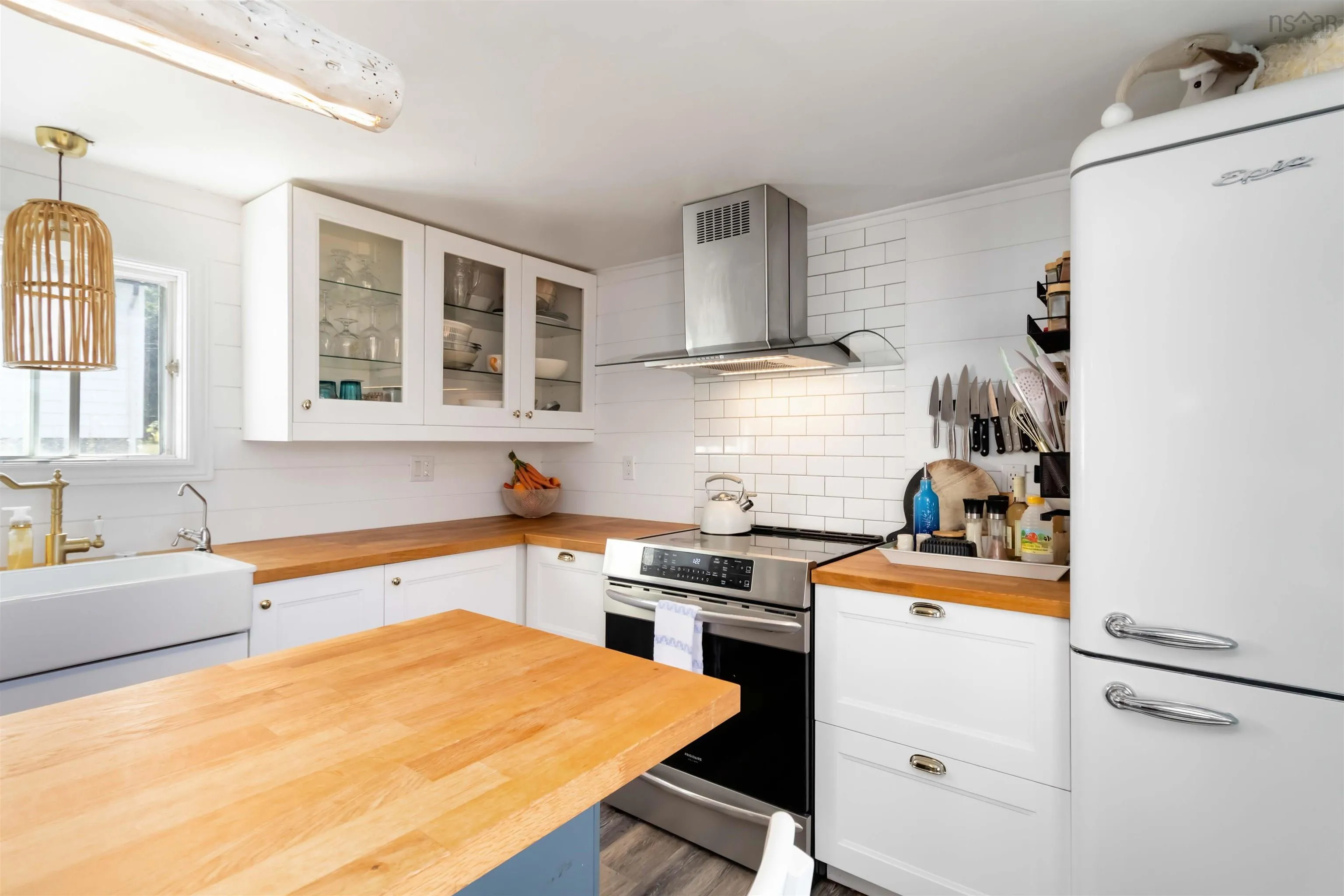 226 Central Port Mouton Road, Port Mouton, NS B0T 1T0, 4 Bedrooms Bedrooms, ,1 BathroomBathrooms,Residential,For Sale,Central Port Mouton,202520465