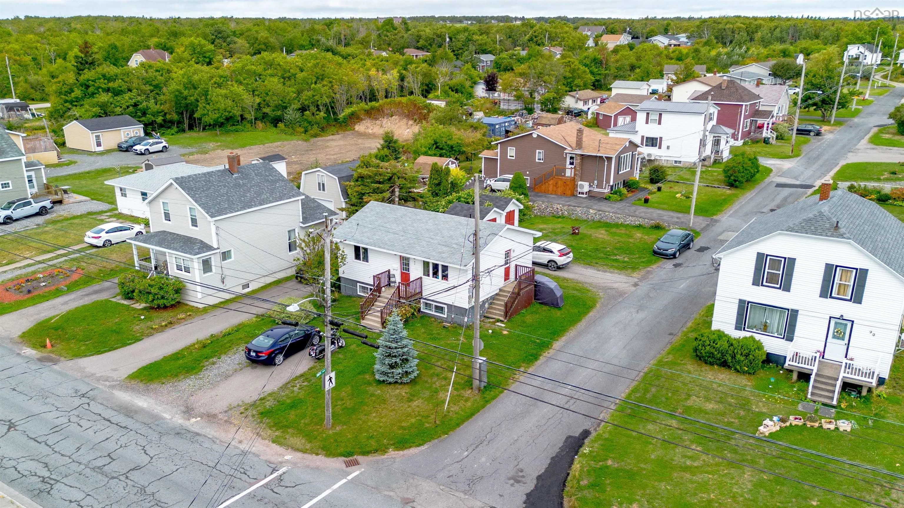 92 Highland Street, Glace Bay, NS B1A 2V1, 4 Bedrooms Bedrooms, ,Residential Income,For Sale,Highland,202522742