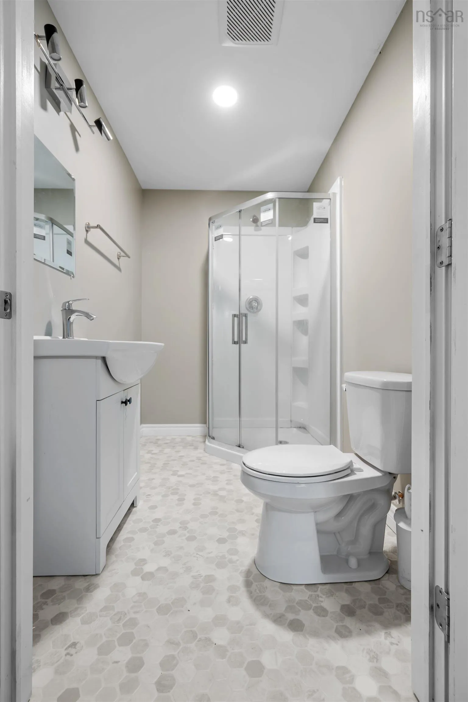 4763 Little Harbour Road, Little Harbour Ns B2h 5c4, 5 Bedrooms Bedrooms, ,4 BathroomsBathrooms,Residential,For Sale,Little Harbour,202510676