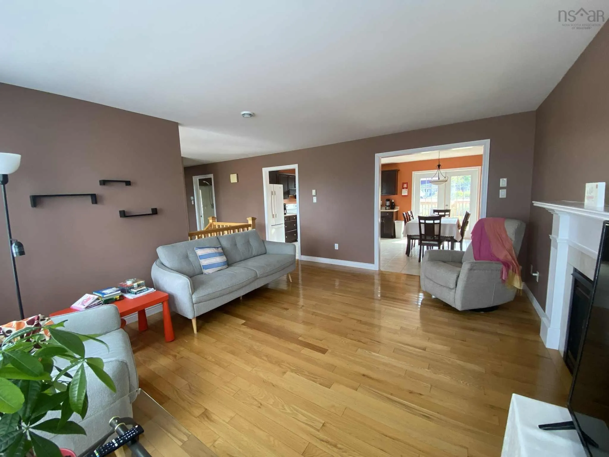 32 Forestgate Drive, Eastern Passage, NS B3G 1P3, 4 Bedrooms Bedrooms, ,2 BathroomsBathrooms,Residential,For Sale,Forestgate,202520888