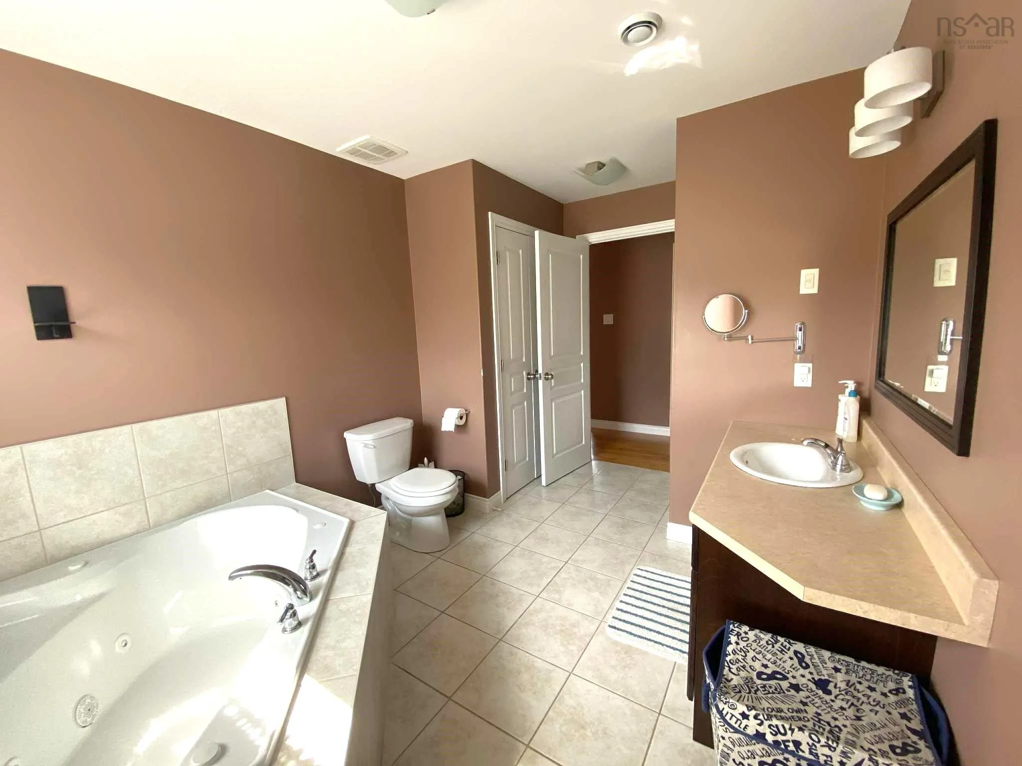 32 Forestgate Drive, Eastern Passage, NS B3G 1P3, 4 Bedrooms Bedrooms, ,2 BathroomsBathrooms,Residential,For Sale,Forestgate,202520888