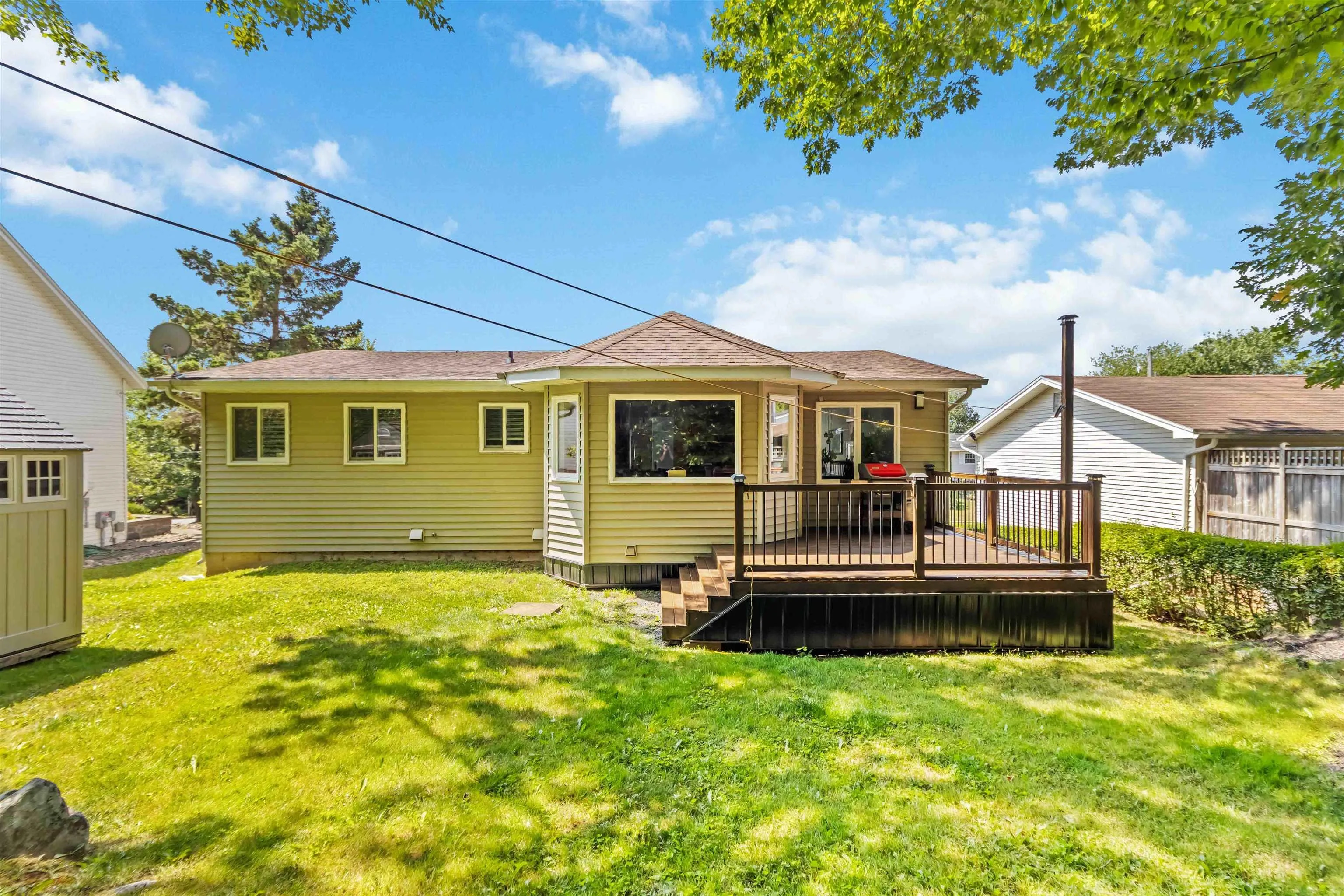 42 P Thomas Drive, Dartmouth, NS B2W 6A1, 5 Bedrooms Bedrooms, ,3 BathroomsBathrooms,Residential,For Sale,P Thomas,202520999