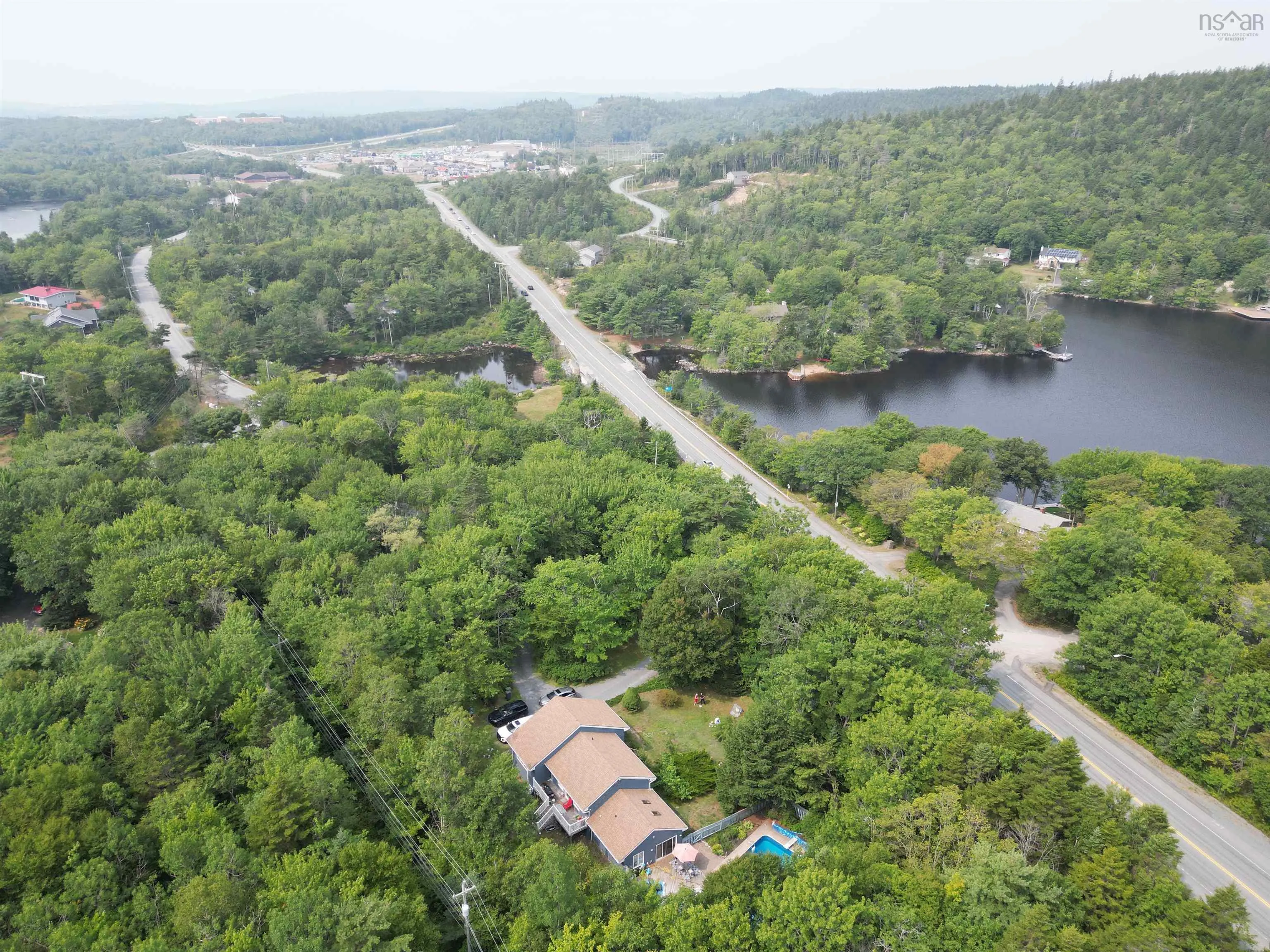 49 Flat Lake Drive, Stillwater, NS B3Z 1G3, 4 Bedrooms Bedrooms, ,4 BathroomsBathrooms,Residential,For Sale,Flat Lake,202519684