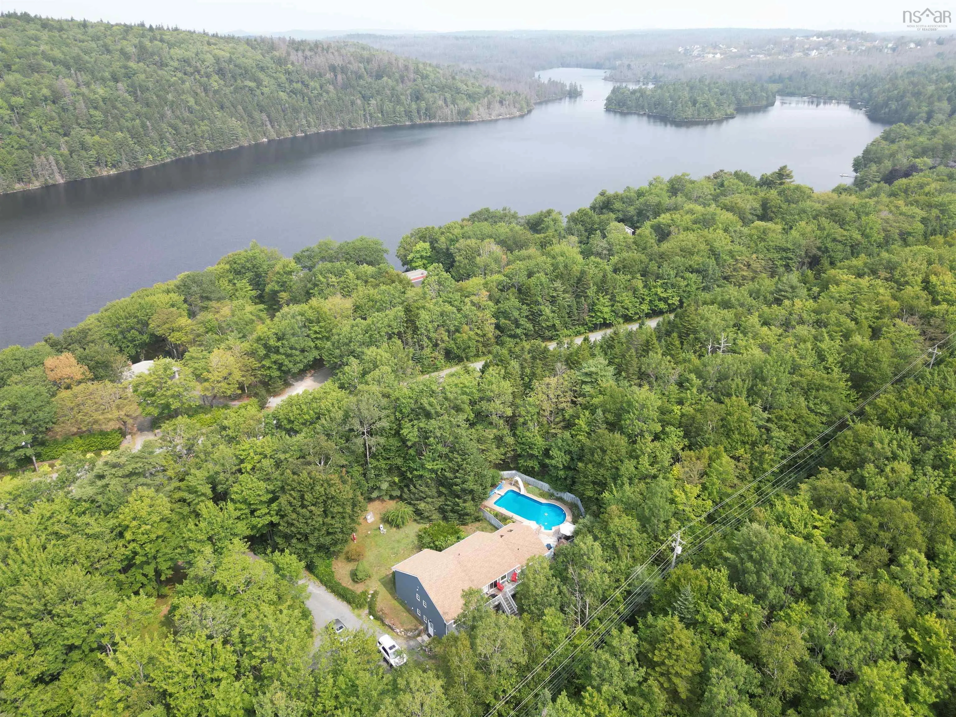 49 Flat Lake Drive, Stillwater, NS B3Z 1G3, 4 Bedrooms Bedrooms, ,4 BathroomsBathrooms,Residential,For Sale,Flat Lake,202519684