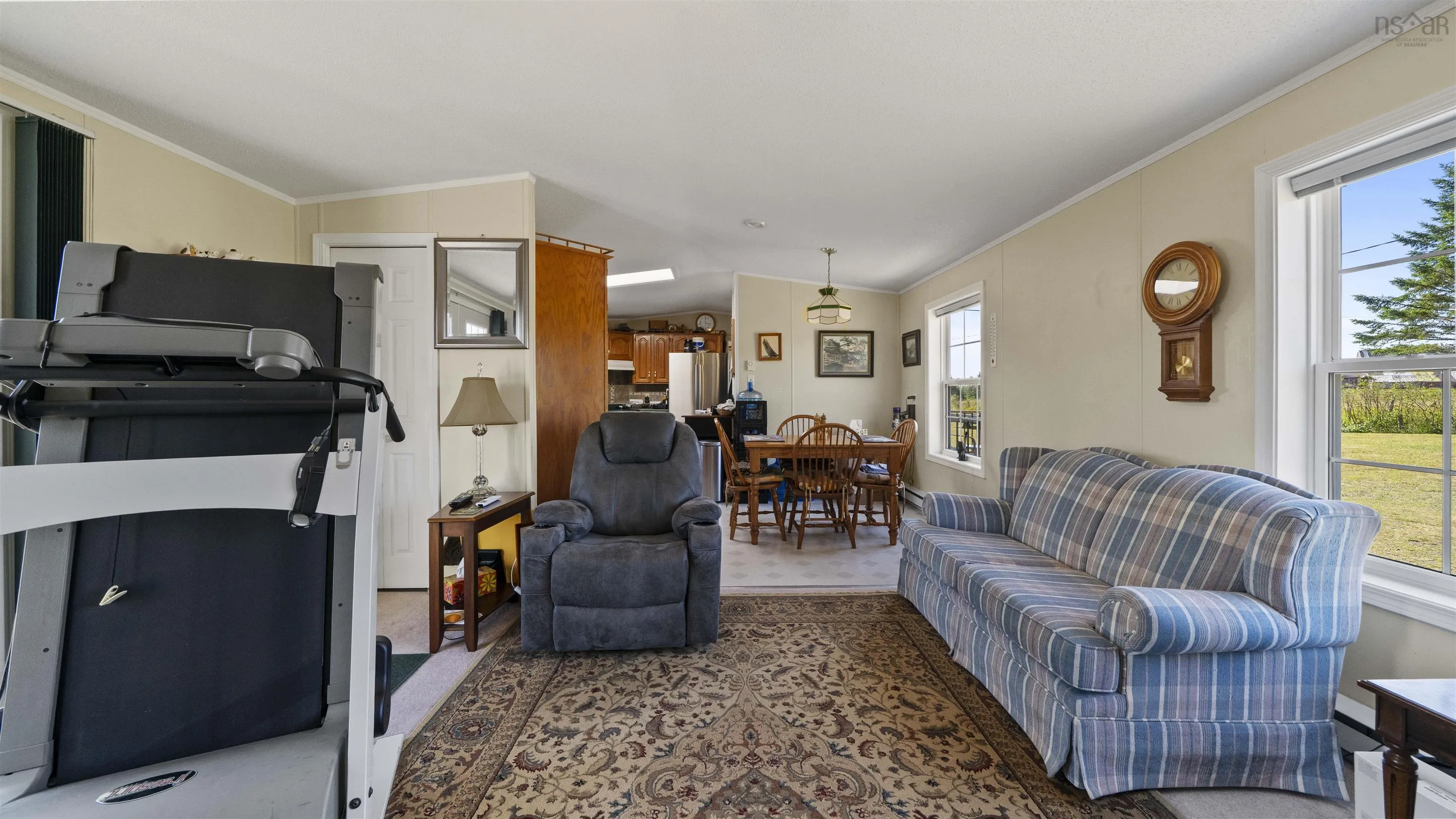 402 Johnson Road, Coldstream, NS B0N 2J0, 3 Bedrooms Bedrooms, ,2 BathroomsBathrooms,Residential,For Sale,Johnson,202521792