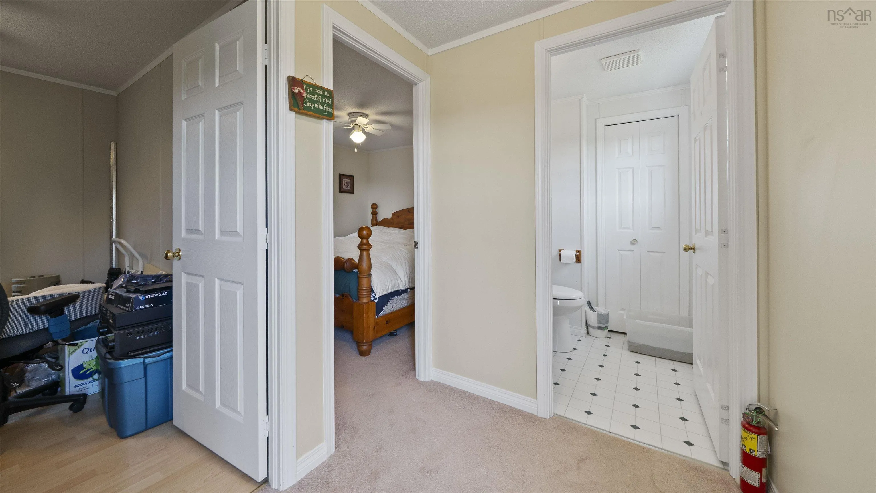 402 Johnson Road, Coldstream, NS B0N 2J0, 3 Bedrooms Bedrooms, ,2 BathroomsBathrooms,Residential,For Sale,Johnson,202521792