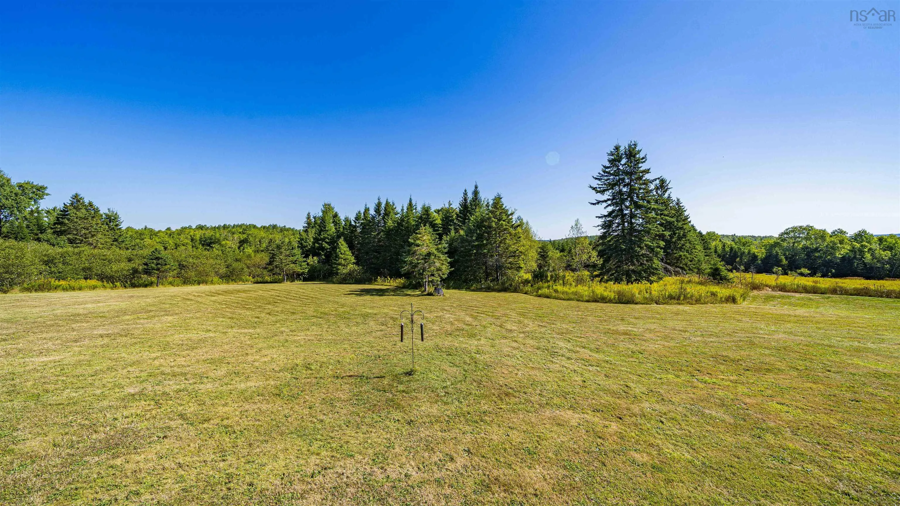 402 Johnson Road, Coldstream, NS B0N 2J0, 3 Bedrooms Bedrooms, ,2 BathroomsBathrooms,Residential,For Sale,Johnson,202521792