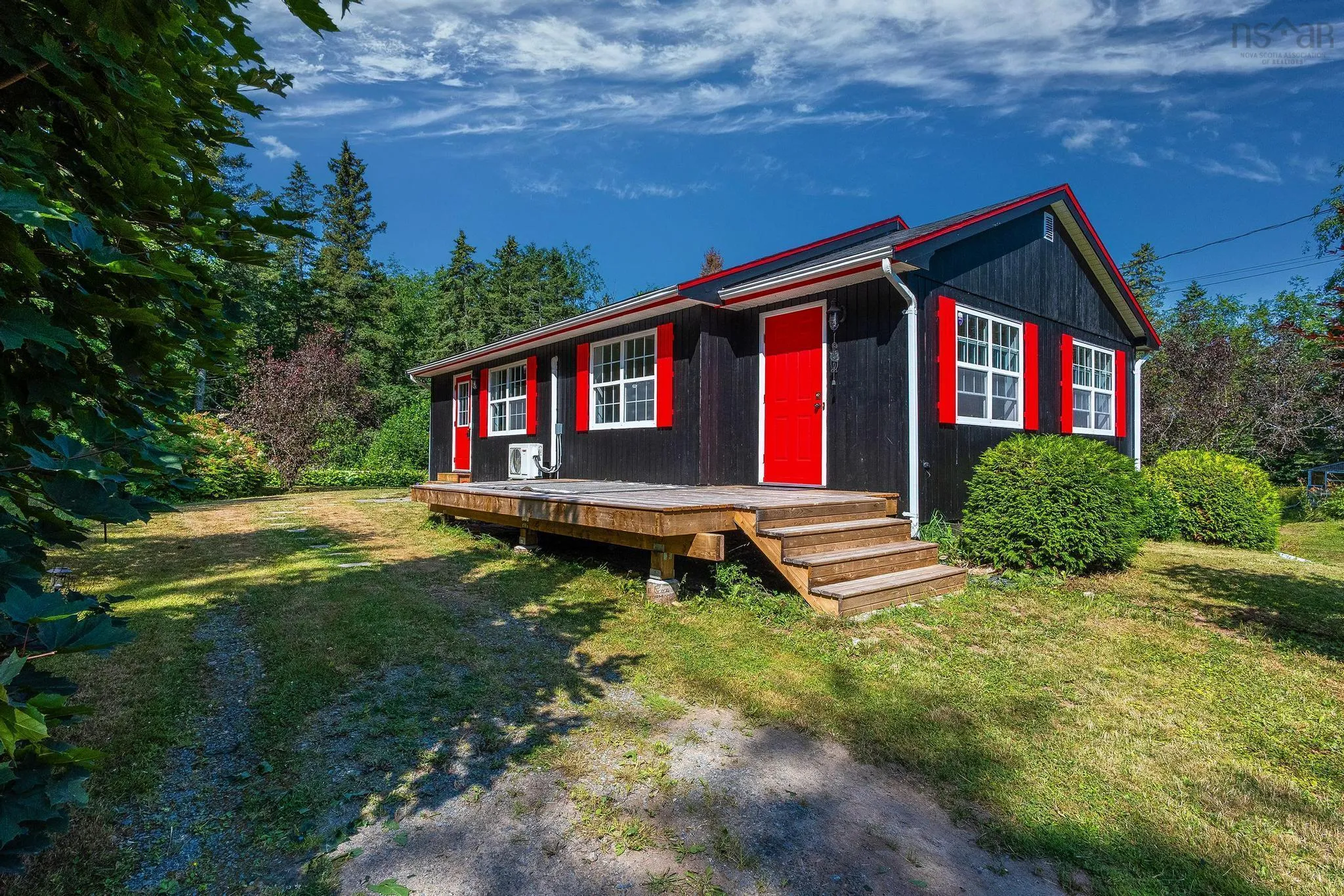 180 Dill Road, Windsor, NS B0N 2T0, 2 Bedrooms Bedrooms, ,2 BathroomsBathrooms,Residential,For Sale,Dill,202518707