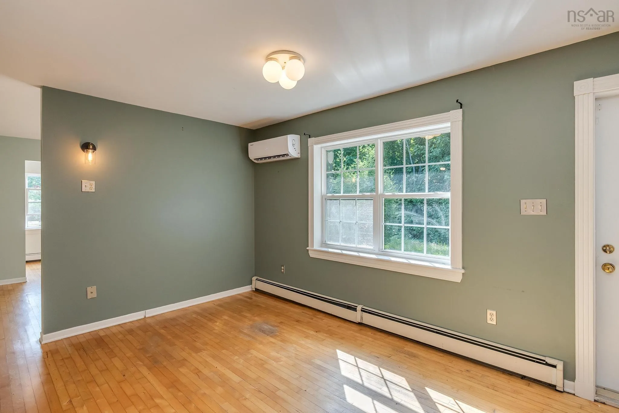 180 Dill Road, Windsor, NS B0N 2T0, 2 Bedrooms Bedrooms, ,2 BathroomsBathrooms,Residential,For Sale,Dill,202518707