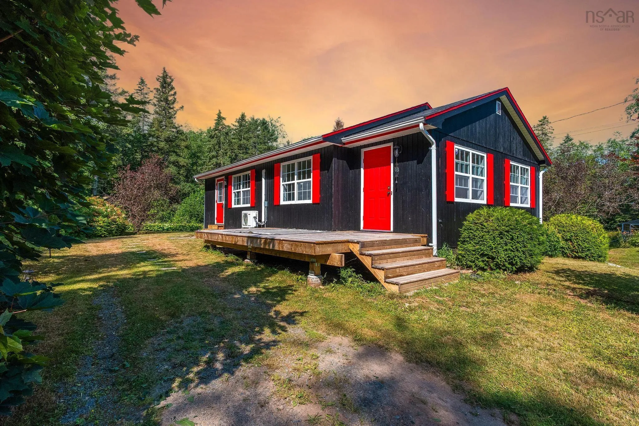 180 Dill Road, Windsor, NS B0N 2T0, 2 Bedrooms Bedrooms, ,2 BathroomsBathrooms,Residential,For Sale,Dill,202518707