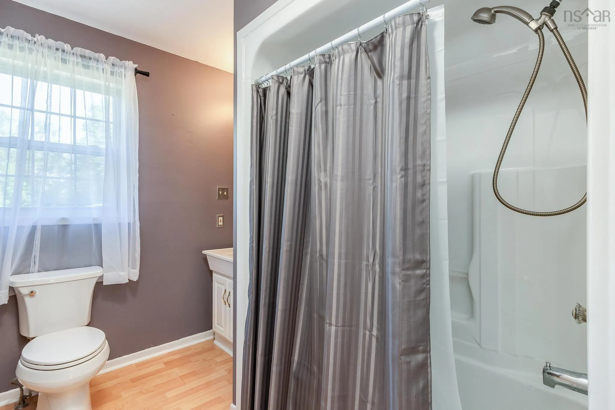 180 Dill Road, Windsor, NS B0N 2T0, 2 Bedrooms Bedrooms, ,2 BathroomsBathrooms,Residential,For Sale,Dill,202518707