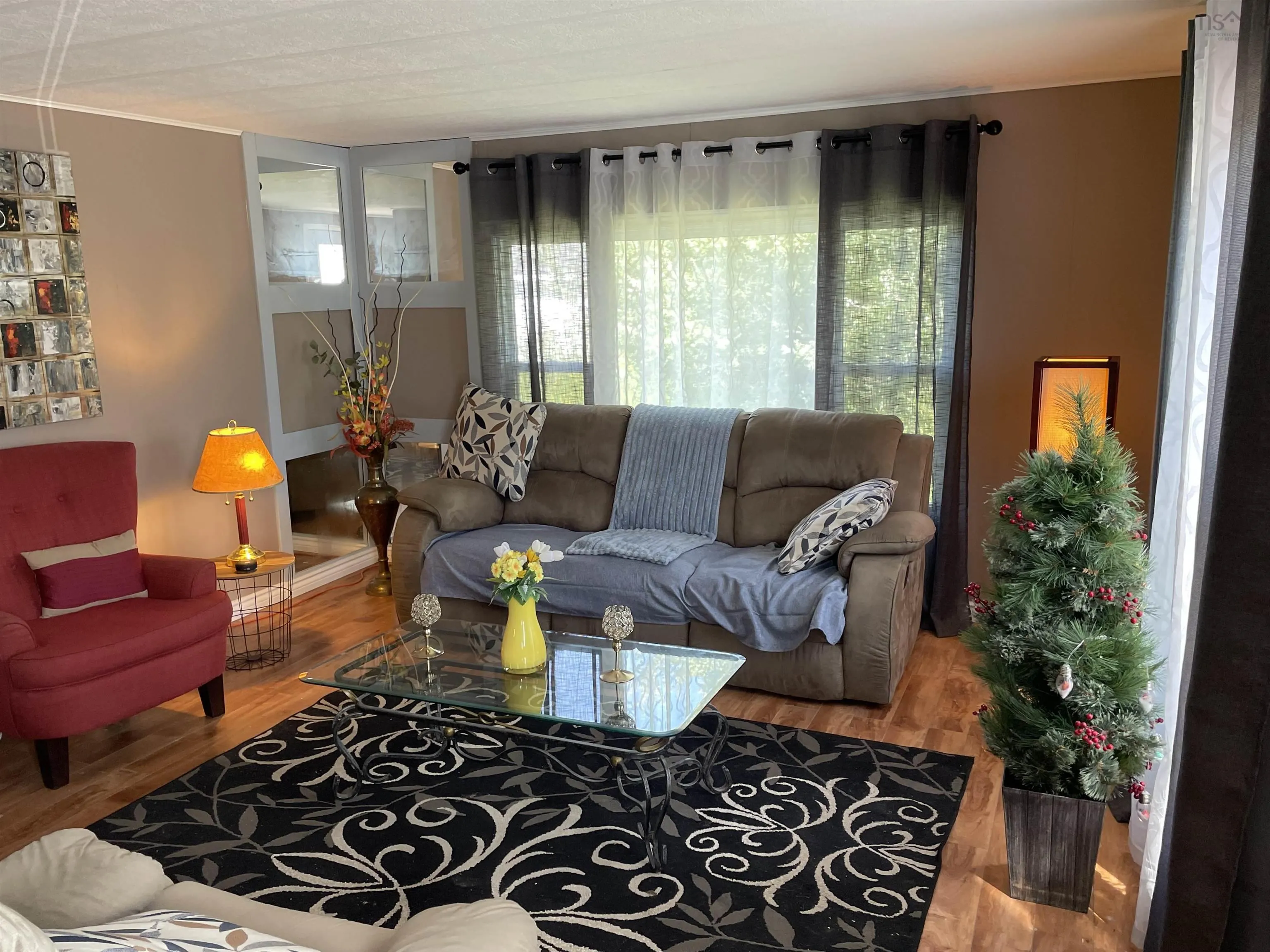 3739 New Waterford Highway, New Victoria, NS B1H 5B8, 3 Bedrooms Bedrooms, ,1 BathroomBathrooms,Residential,For Sale,New Waterford Highway,202518947